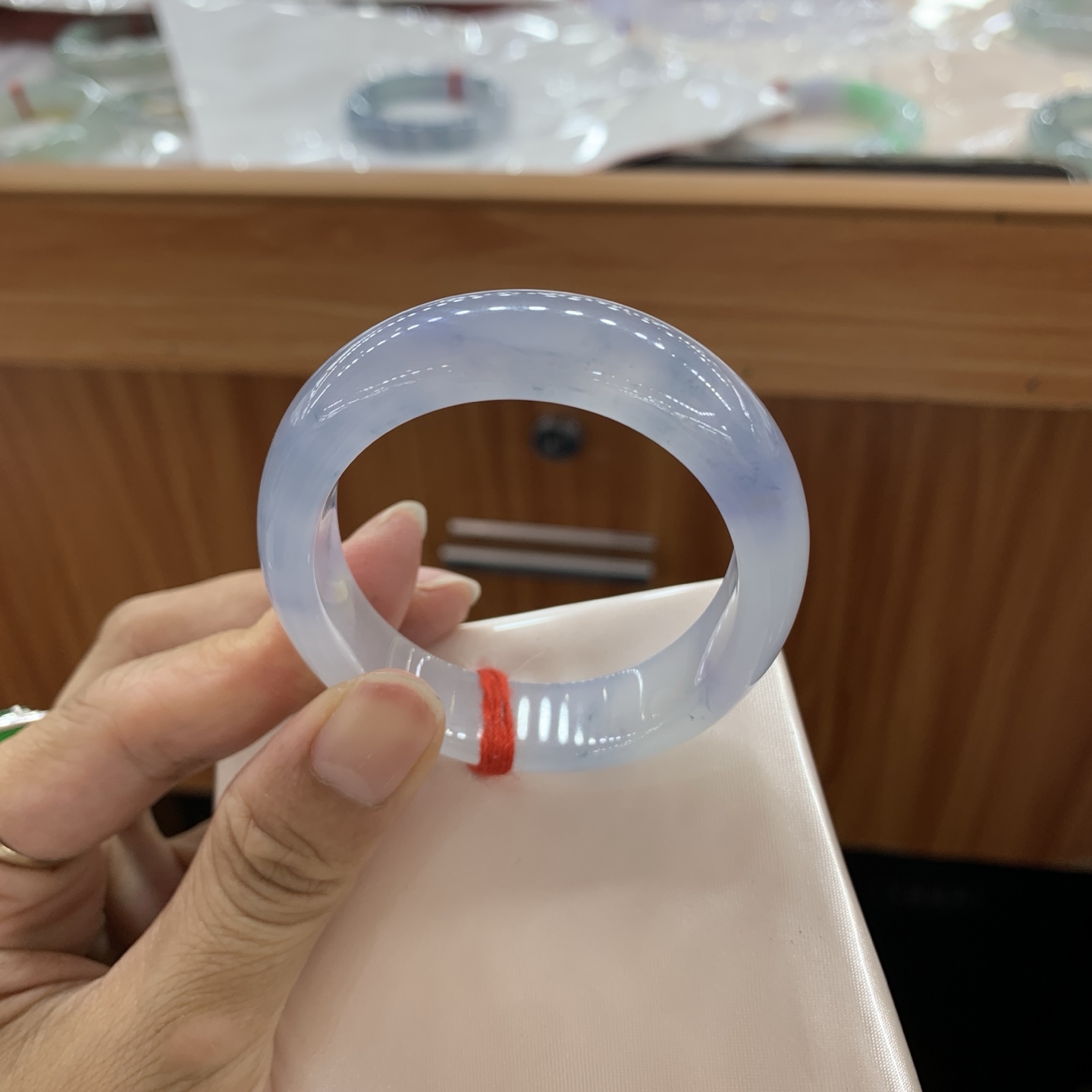 062328AX 飘花贵妃翡翠手镯 54-45.2-12-7.2