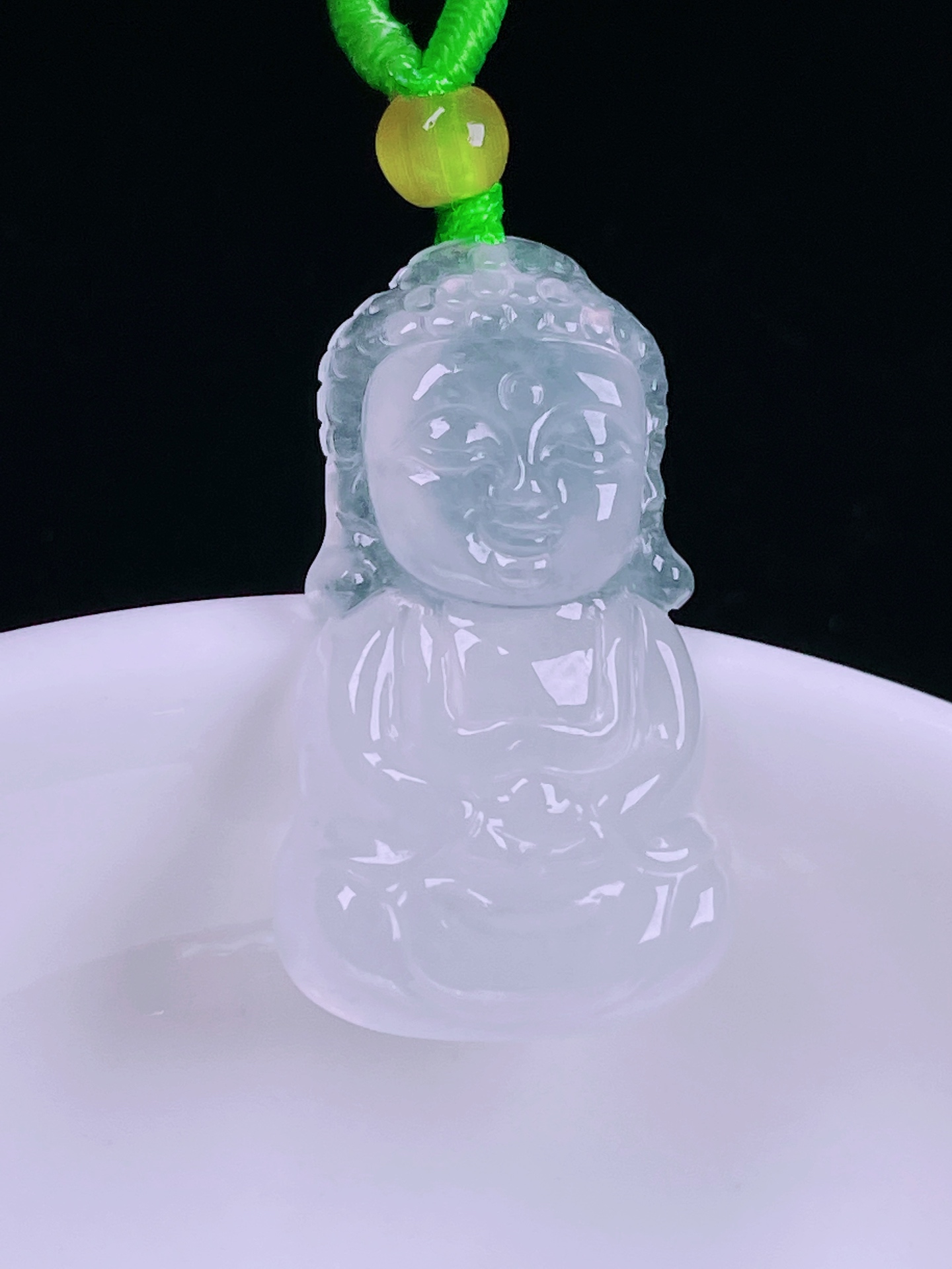 ️白冰宝宝佛，老种起光，细底通透，尺寸：27.5/16.3/4.8mm0624