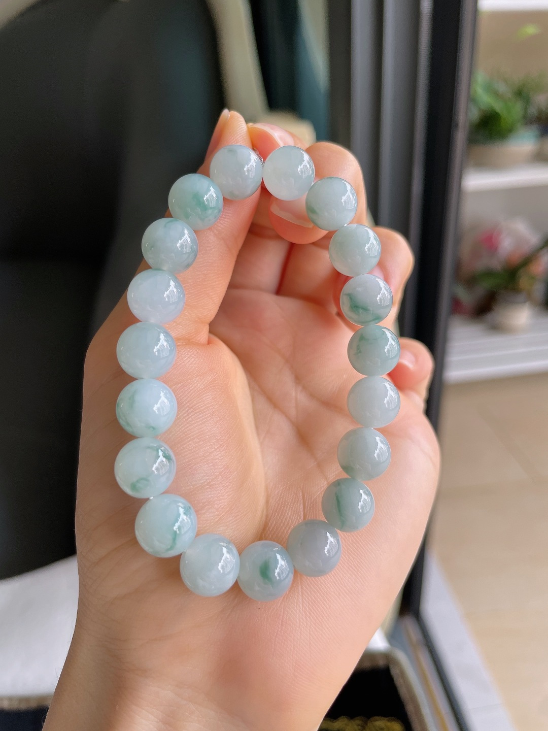 ️，天然翡翠A货，冰飘花手串，尺寸：10mm。【编4317】