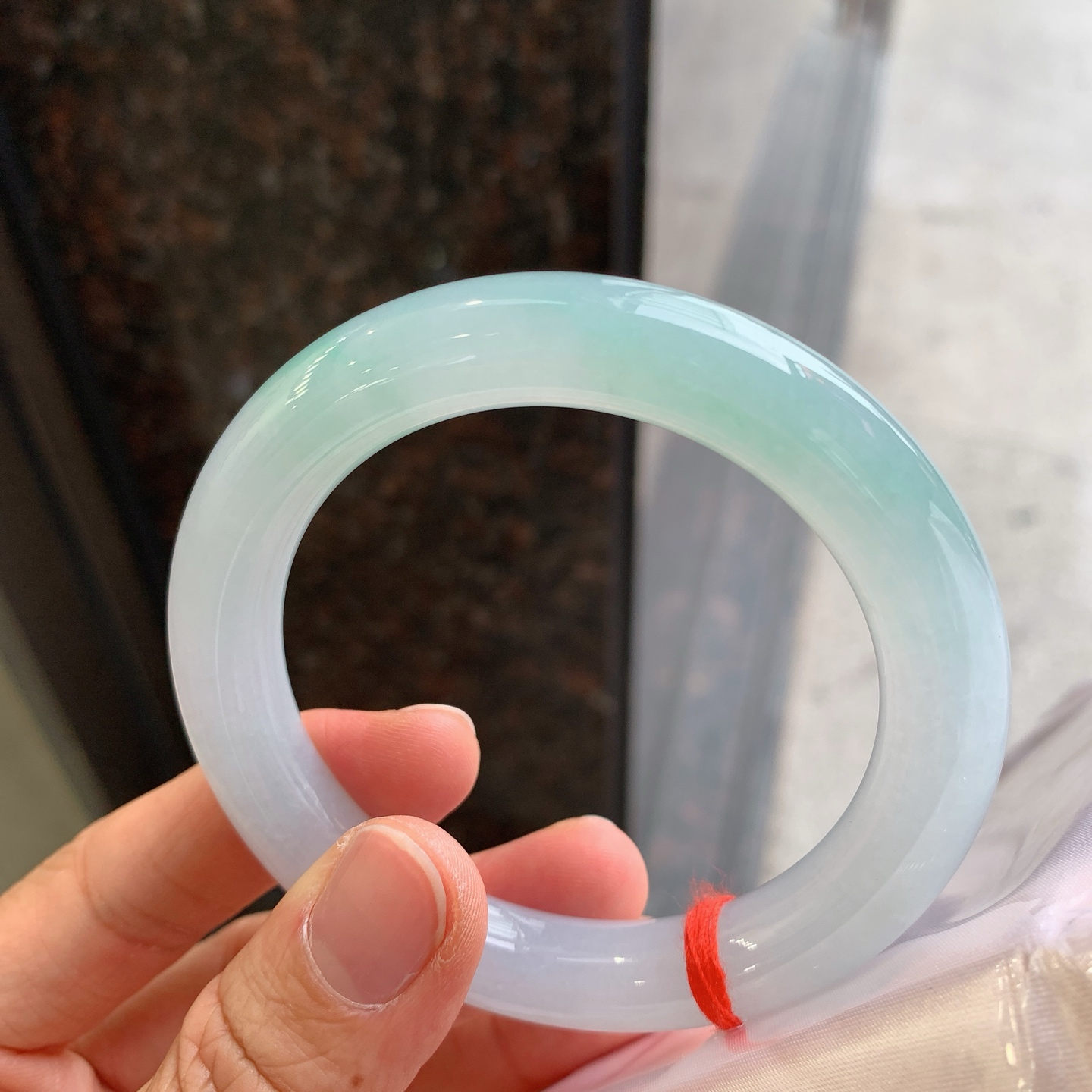 圆条冰飘绿 无裂 尺寸：57/11.3 冰润