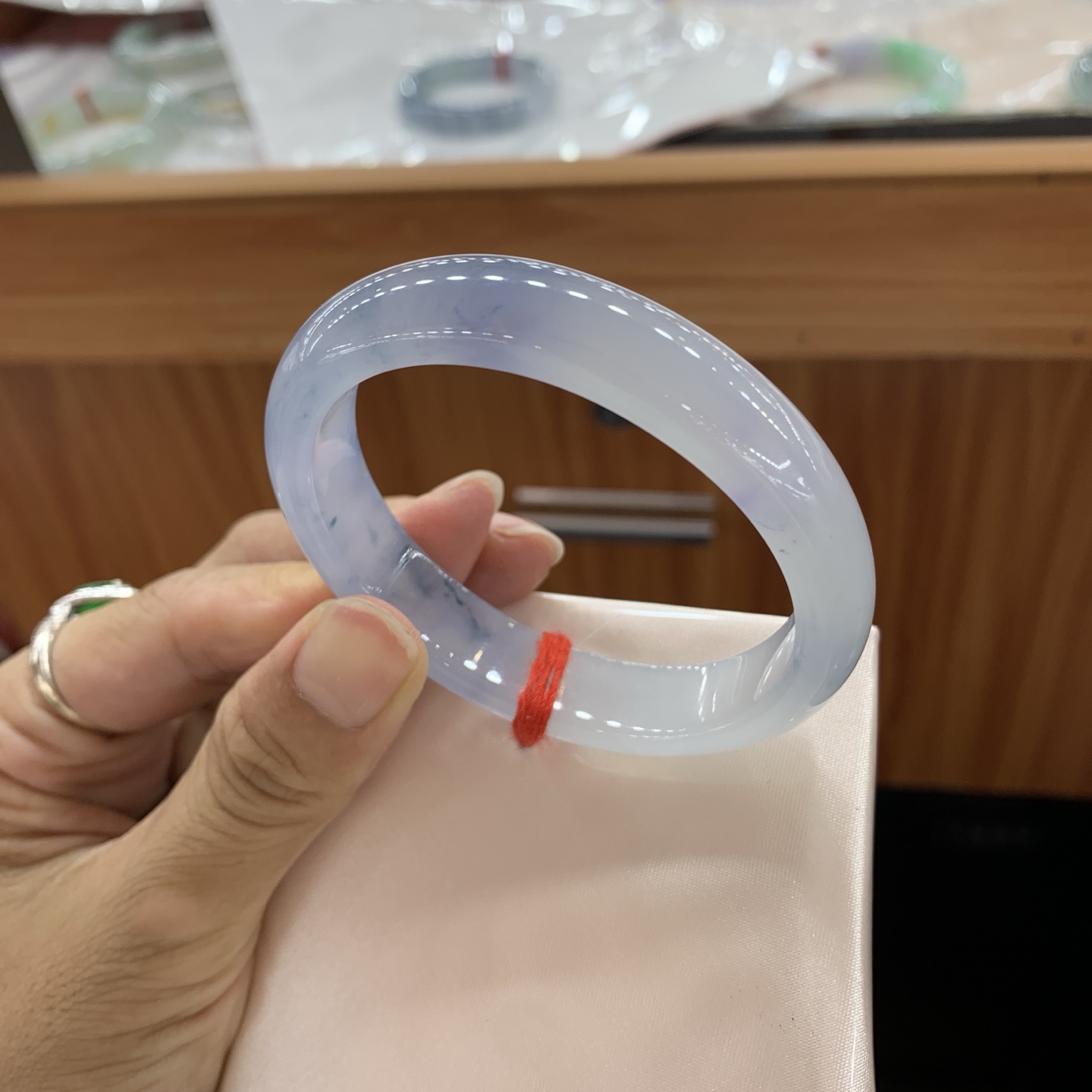 062328AX 飘花贵妃翡翠手镯 54-45.2-12-7.2