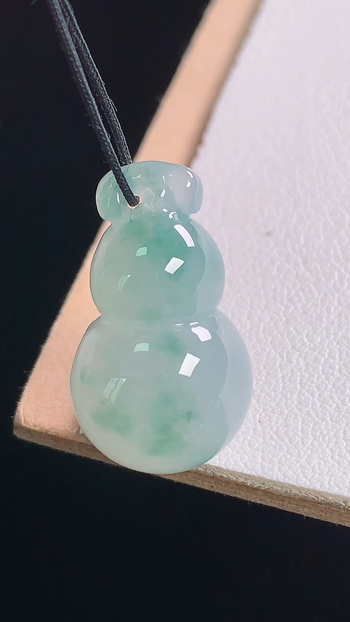 冰飘花葫芦，无裂，尺寸:21.6-12.7mm