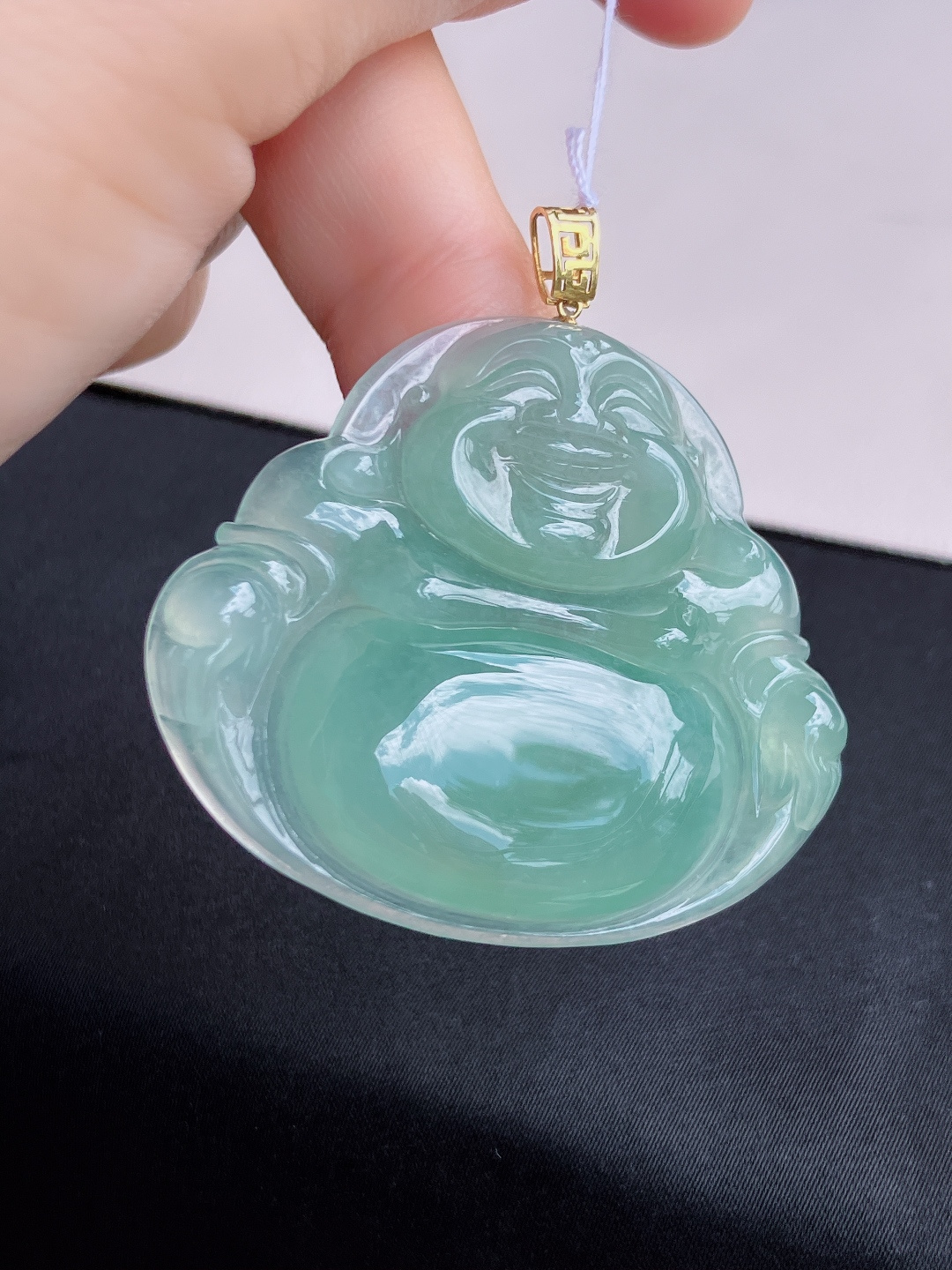 底色大佛，晶莹剔透，尺寸47.6/40.6/7/自然光实拍