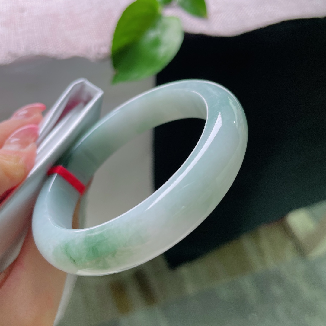 53.1/12.2/8.2，油青正圈，贵气，沉稳冷静，耐看，无裂，ss54960a