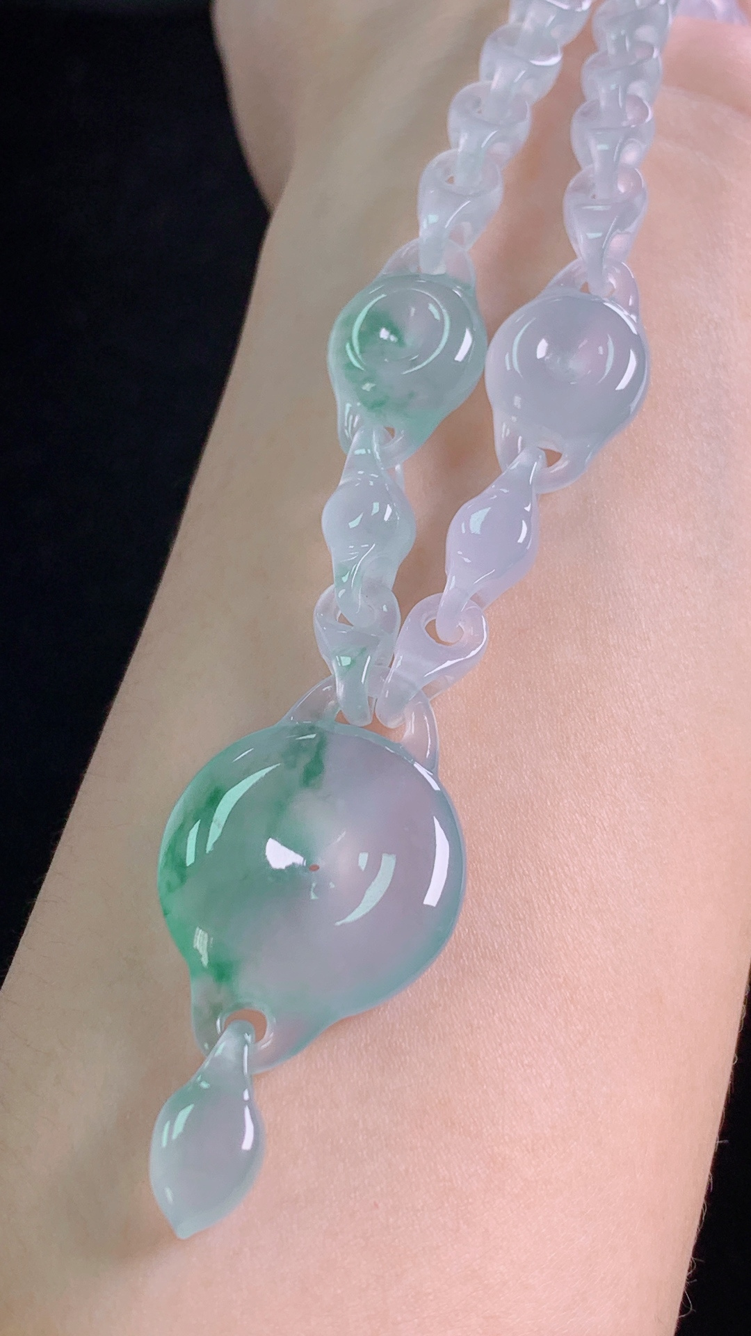 高品质冰种飘花平安扣手链，种水，花色灵动，饱满圆润，尺寸:30.9-21.3-5.8mm