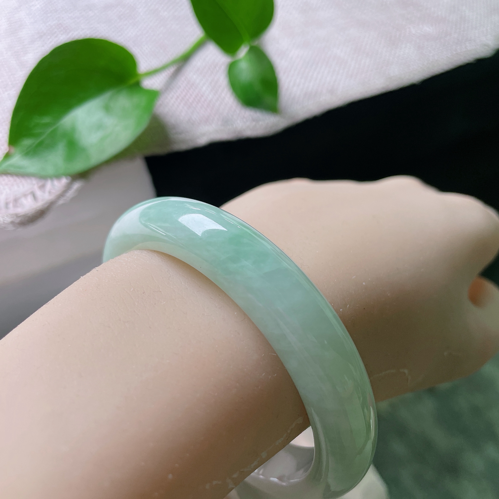 #特批优惠专拍链接#浅绿底正圈，水头好，种老，清丽脱俗，显白，皮纹ss54788a