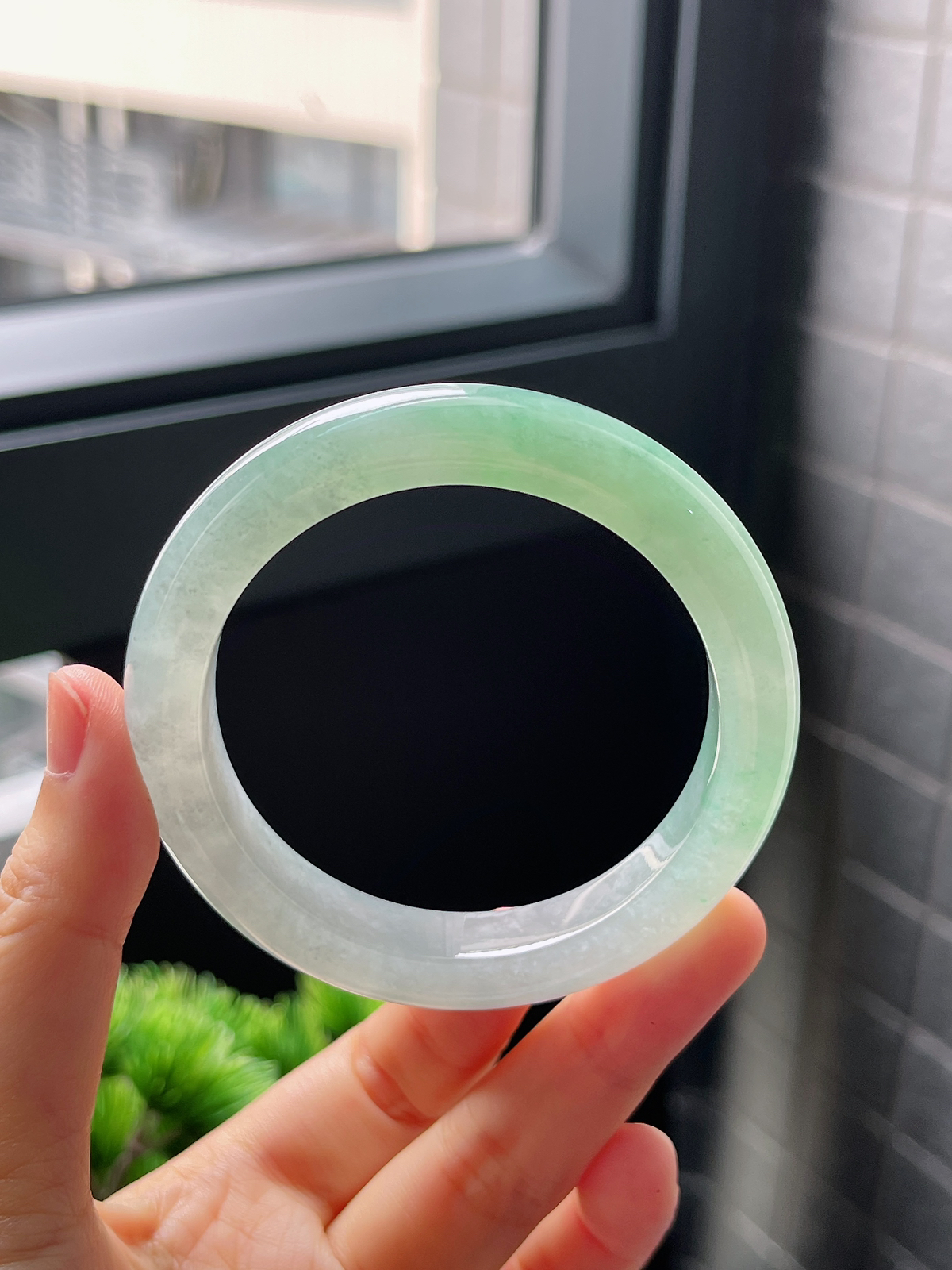 圈口53，冰糯种绿色翡翠手镯正圈手镯