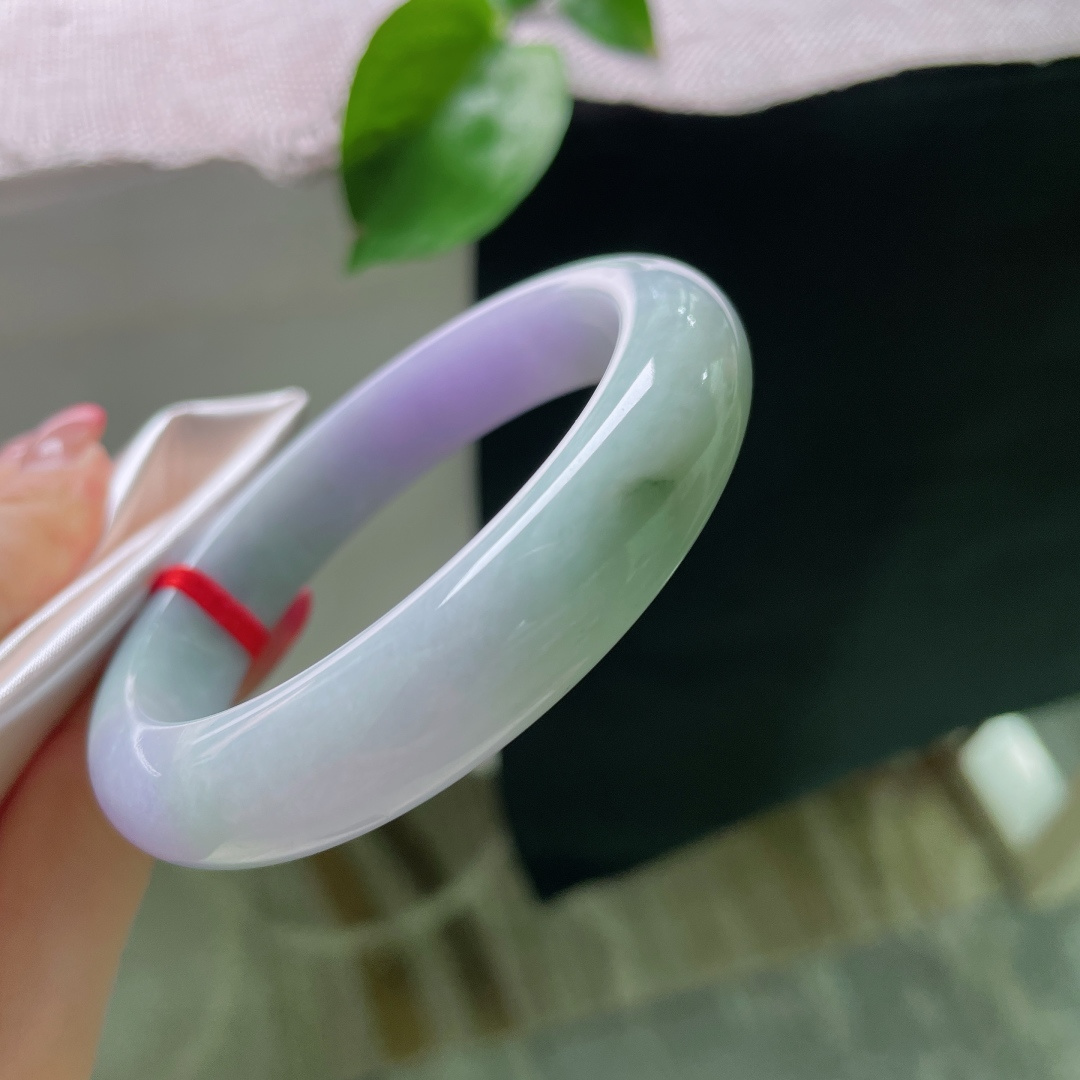 53.8/12.3/8.2，正圈，贵气，耐看，甜美，贵气十足，一点皮纹，ss55245a