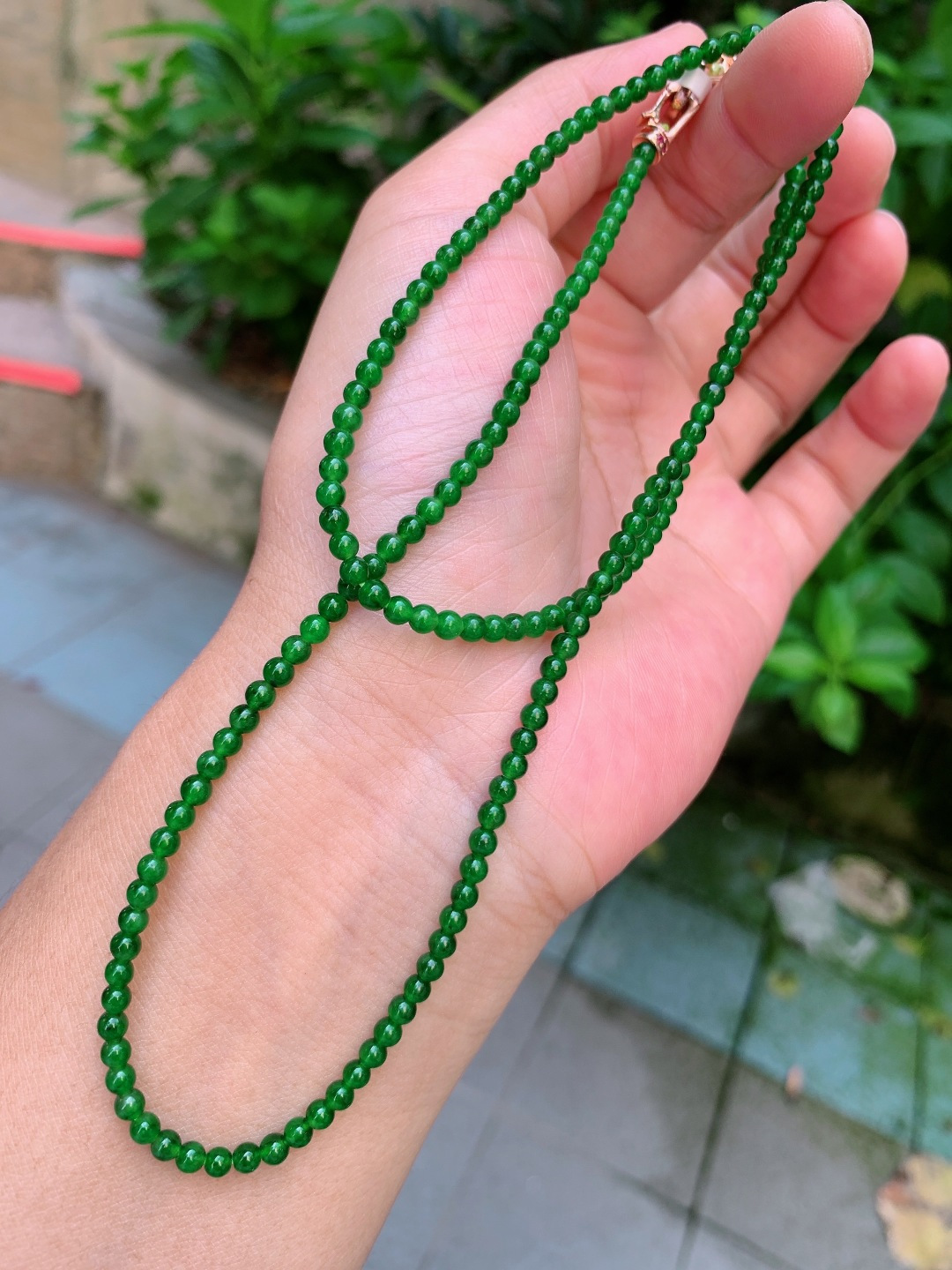 ️ 3.3mm184颗满绿项链