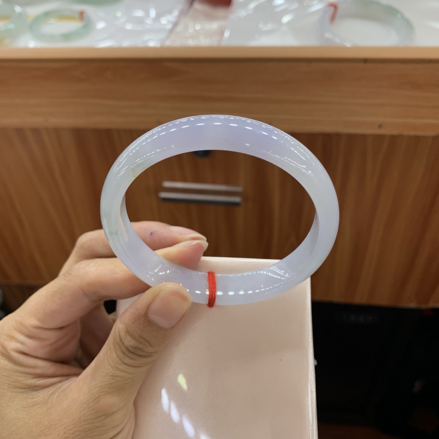 062302AX 飘花正圈翡翠手镯 59-12.5-6.4