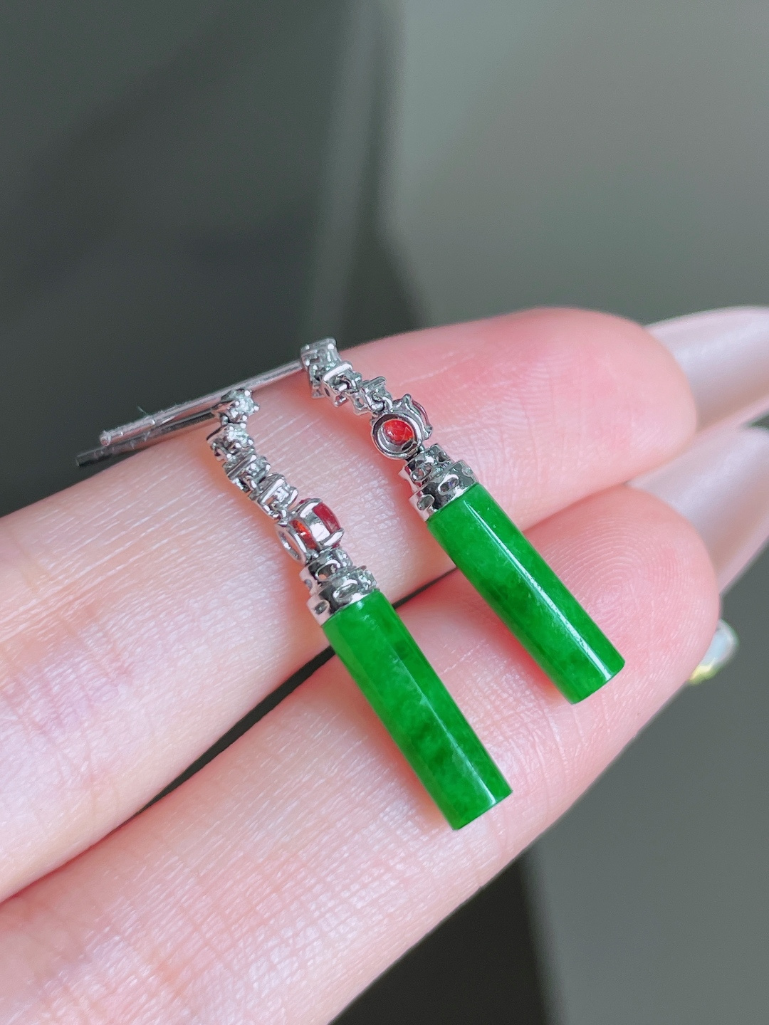 满绿平安柱耳坠 色泽浓郁 种老水润 18k金镶嵌 整体 25.4/3.7