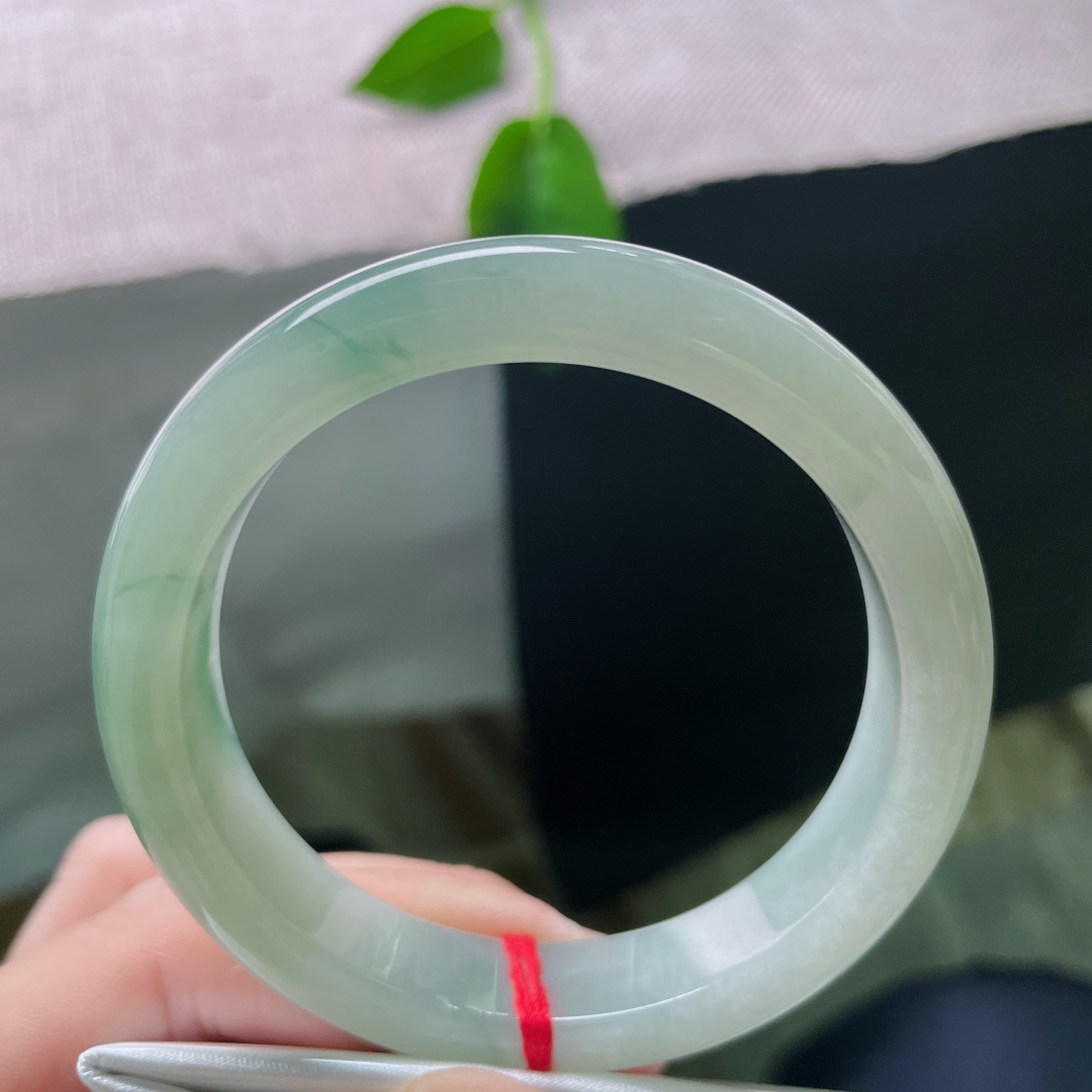 53.8/11.4/7.5，飘花正圈，清润通透，佩戴温柔，种老，干净，有纹，ss54597a