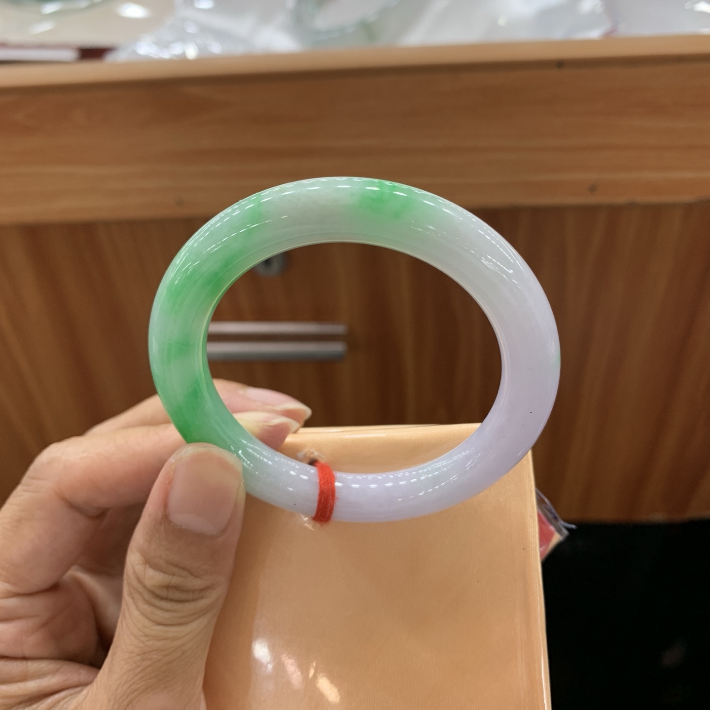 春彩圆条小圈口翡翠手镯w 50.5-9.5
