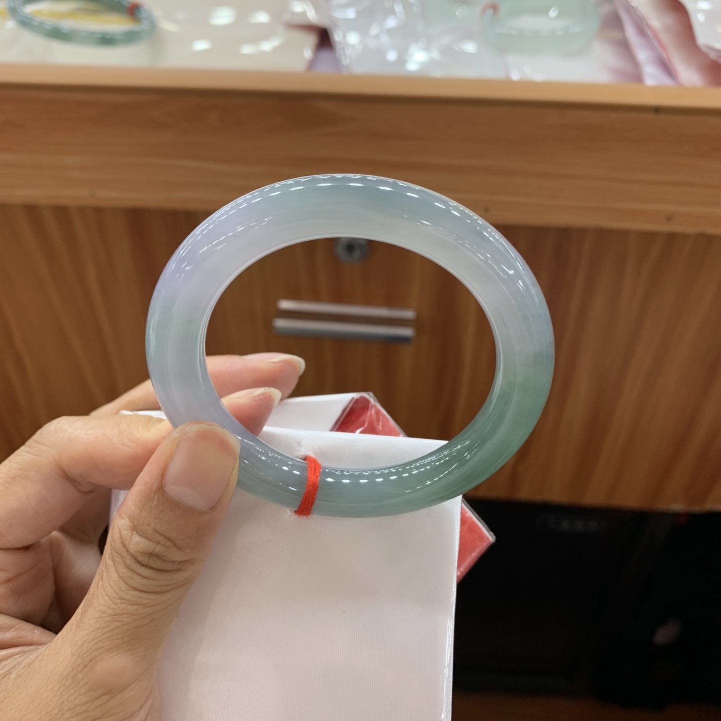 062413AX 双彩圆条翡翠手镯 54.7-10.2