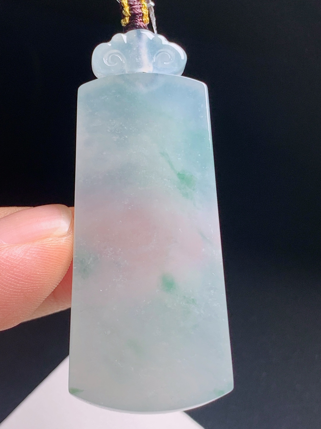 冰种飘花无事牌，玉质水润飘翠自然，素面大气平安顺遂 裸石49.8-23-6.1 编号1806