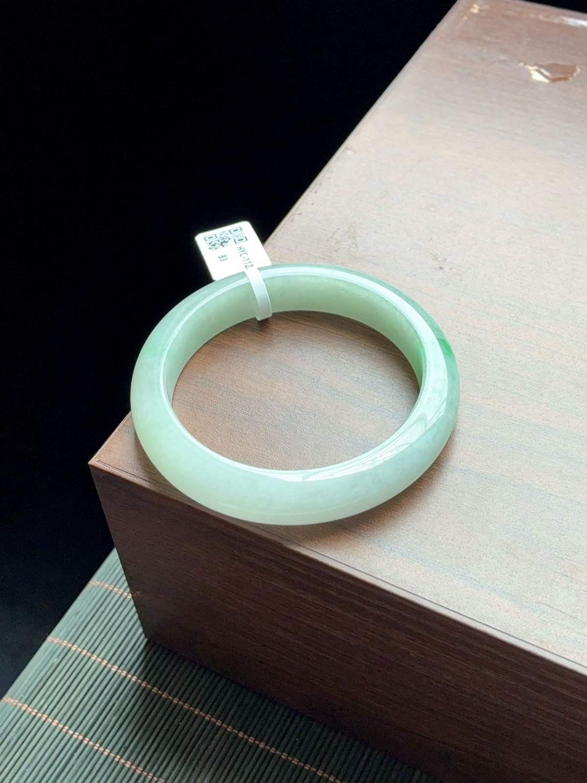 冰飘绿正圈成品
⭕️56-12-8.6
