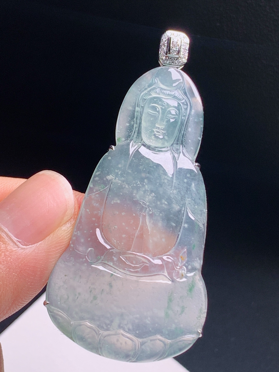 ️ 观音吊坠，木那棉点轻盈冰澈透亮，精工雕刻静心纳祥 裸石50.7-27-3.2 整体58.1 编号0806