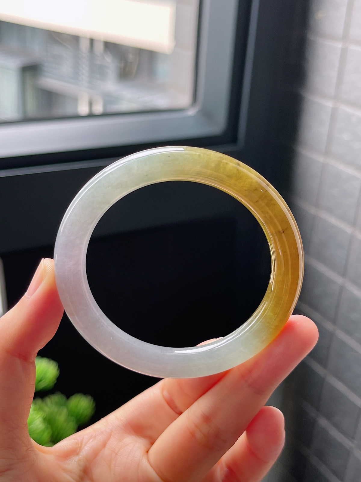 圈口50.5，冰糯黄翡翡翠圆条手镯