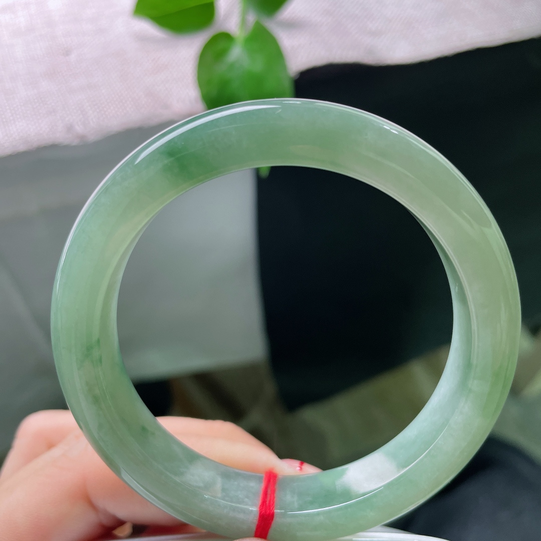 57.6/11.9/8.5，油青正圈，种老，油润透亮，上手低调，沉稳内敛，有纹，ss54204a