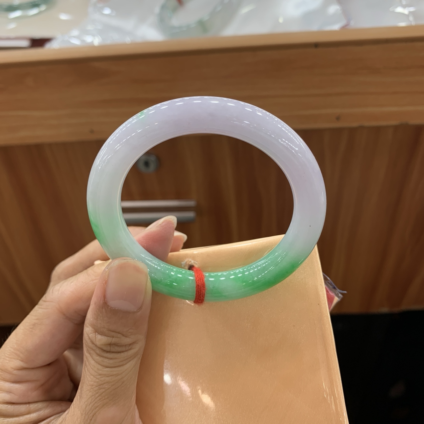 春彩圆条小圈口翡翠手镯w 50.5-9.5