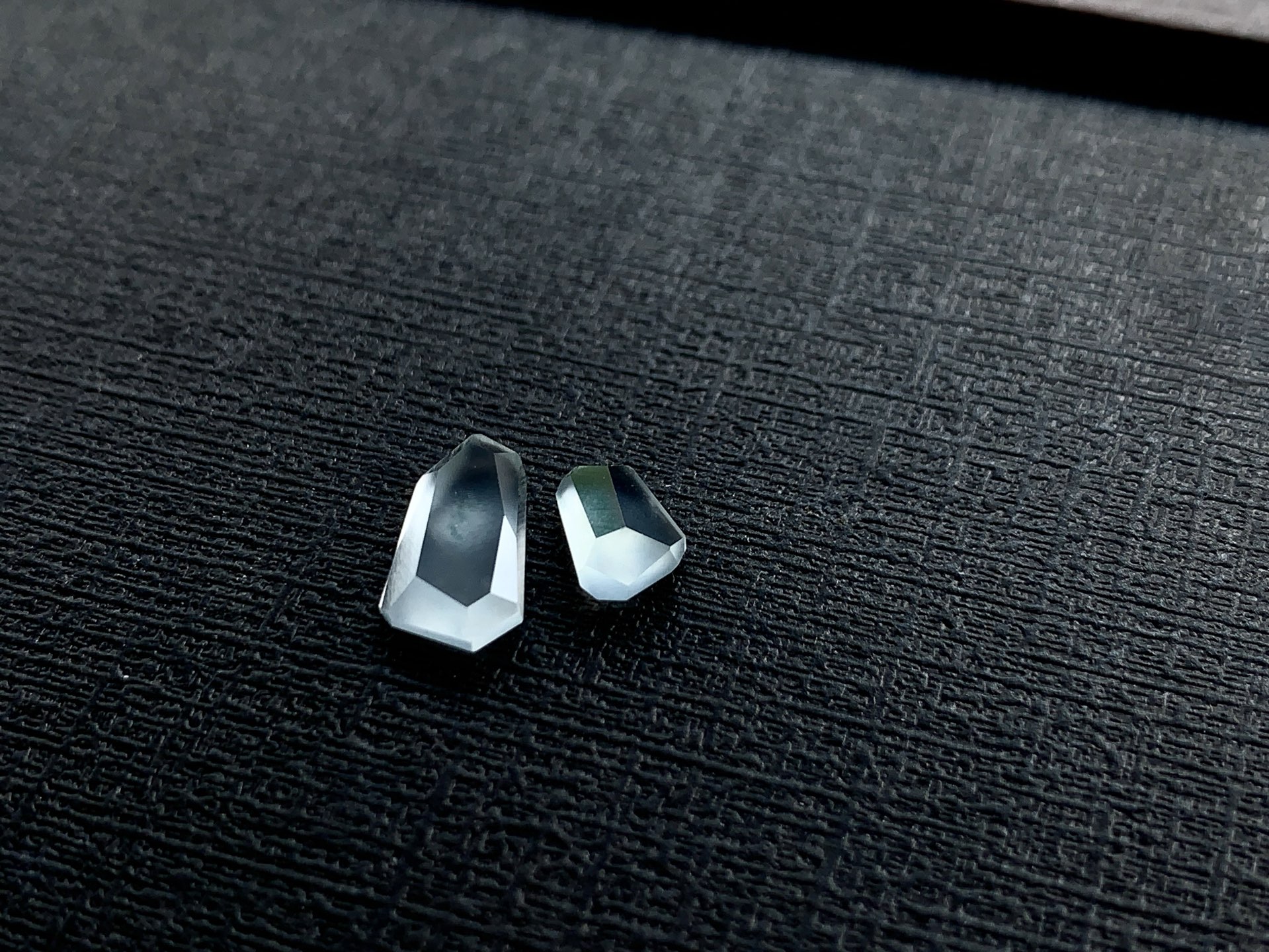 ️ 【冰钻面一对】 尺寸：11×6.4×3.2 / 6.9×5.2×3.6mm