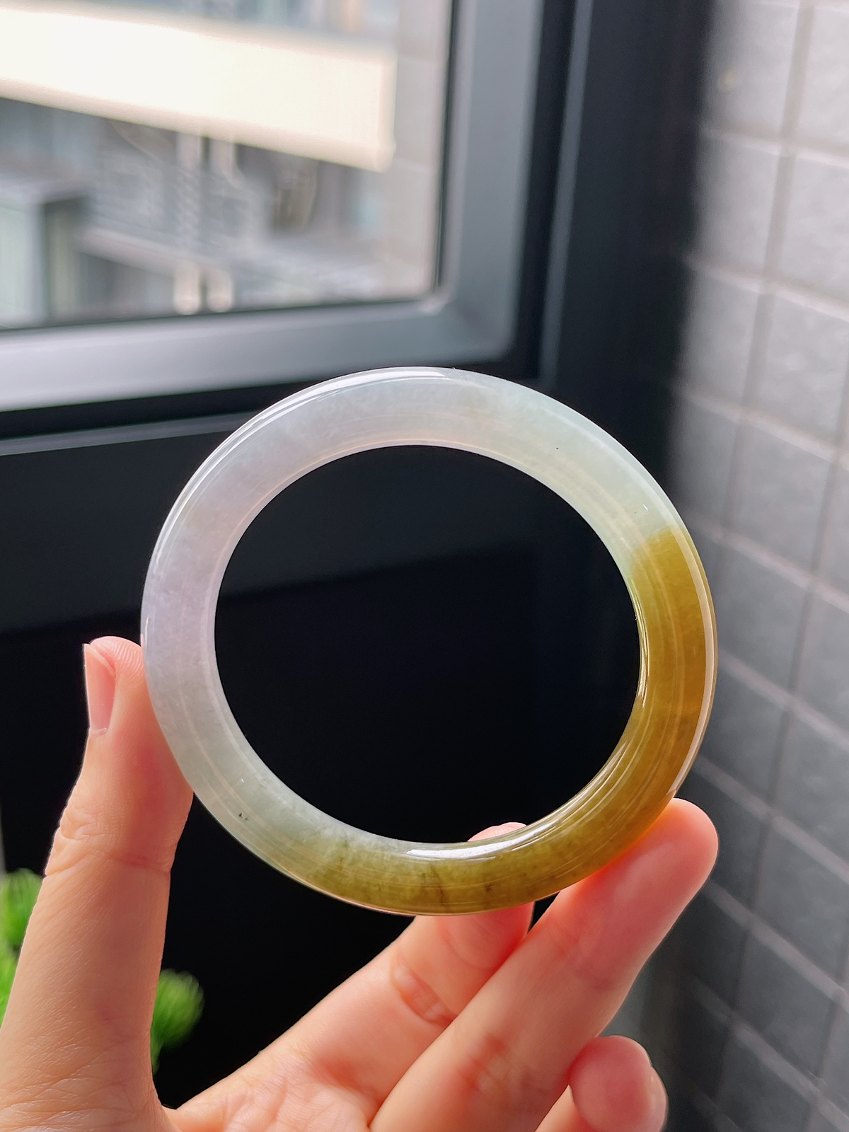 圈口50.5，冰糯黄翡翡翠圆条手镯