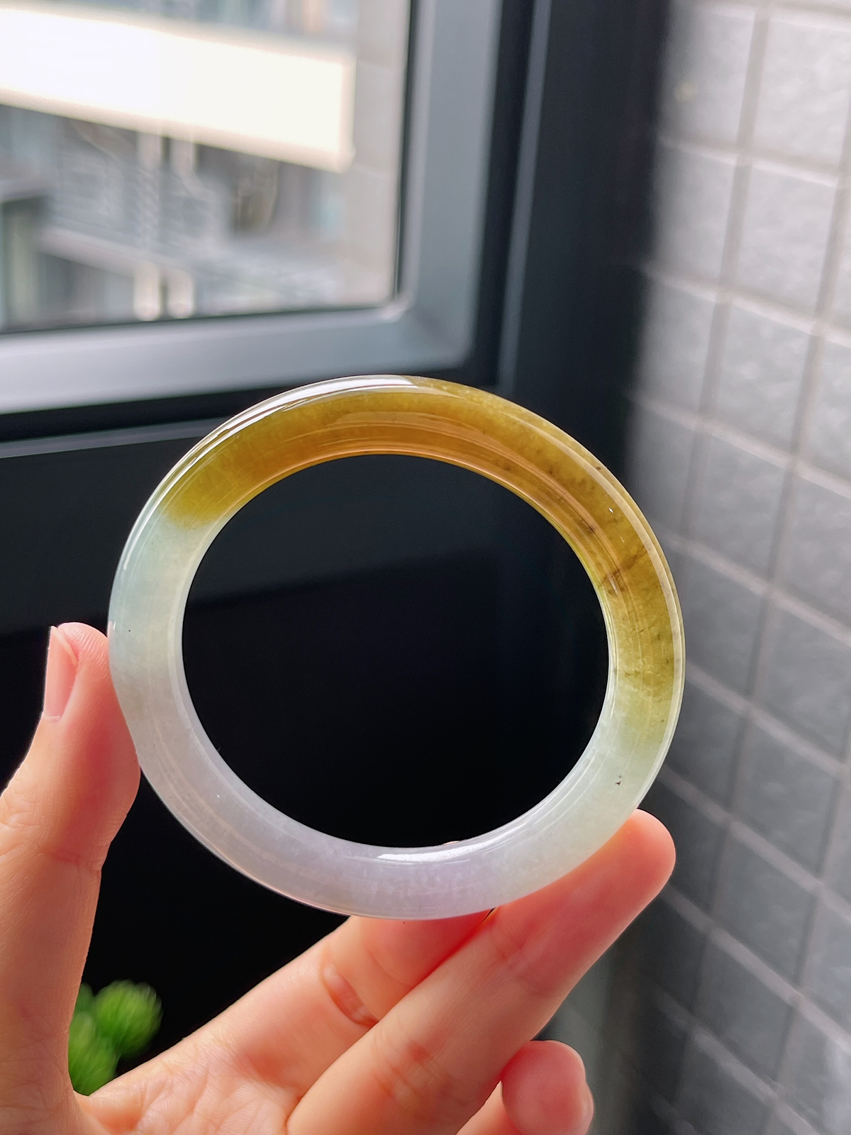 圈口50.5，冰糯黄翡翡翠圆条手镯