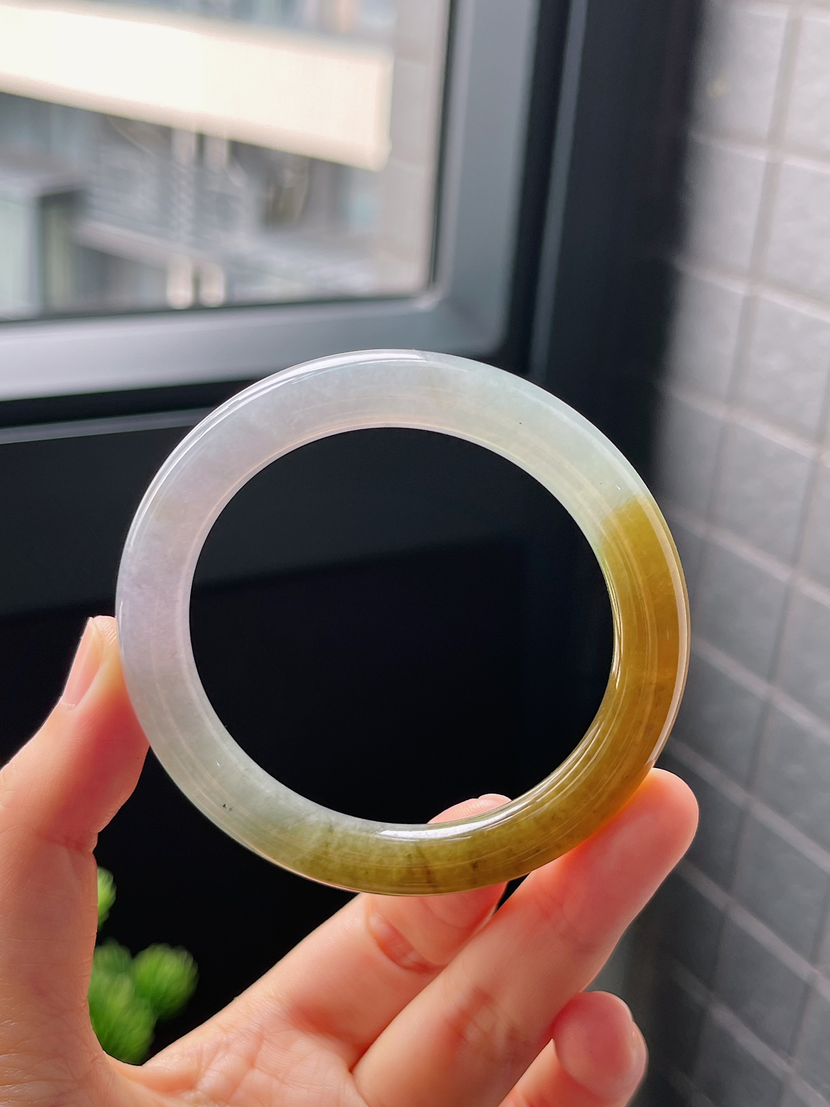 圈口50.5，冰糯黄翡翡翠圆条手镯