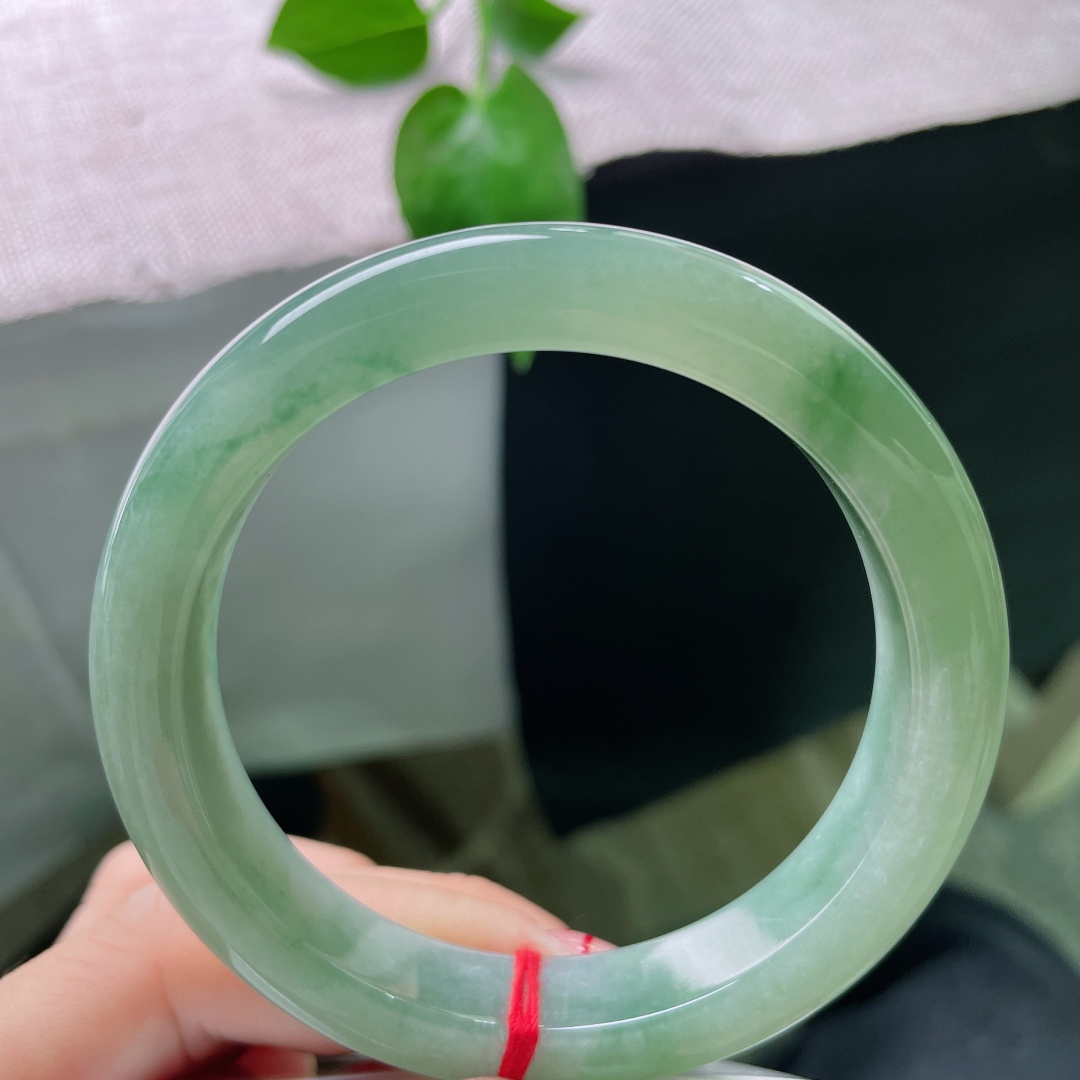 57.6/11.9/8.5，油青正圈，种老，油润透亮，上手低调，沉稳内敛，有纹，ss54204a
