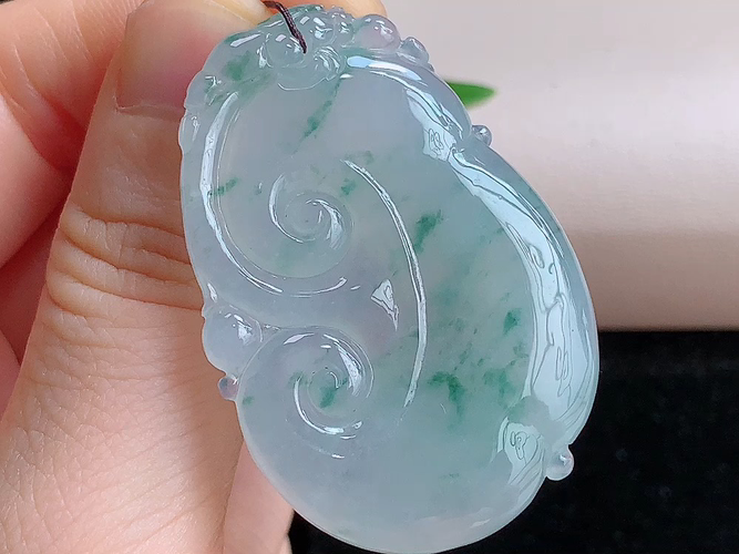 ️ 如意，尺寸46.6-31.3-6.3mm，包A附证书