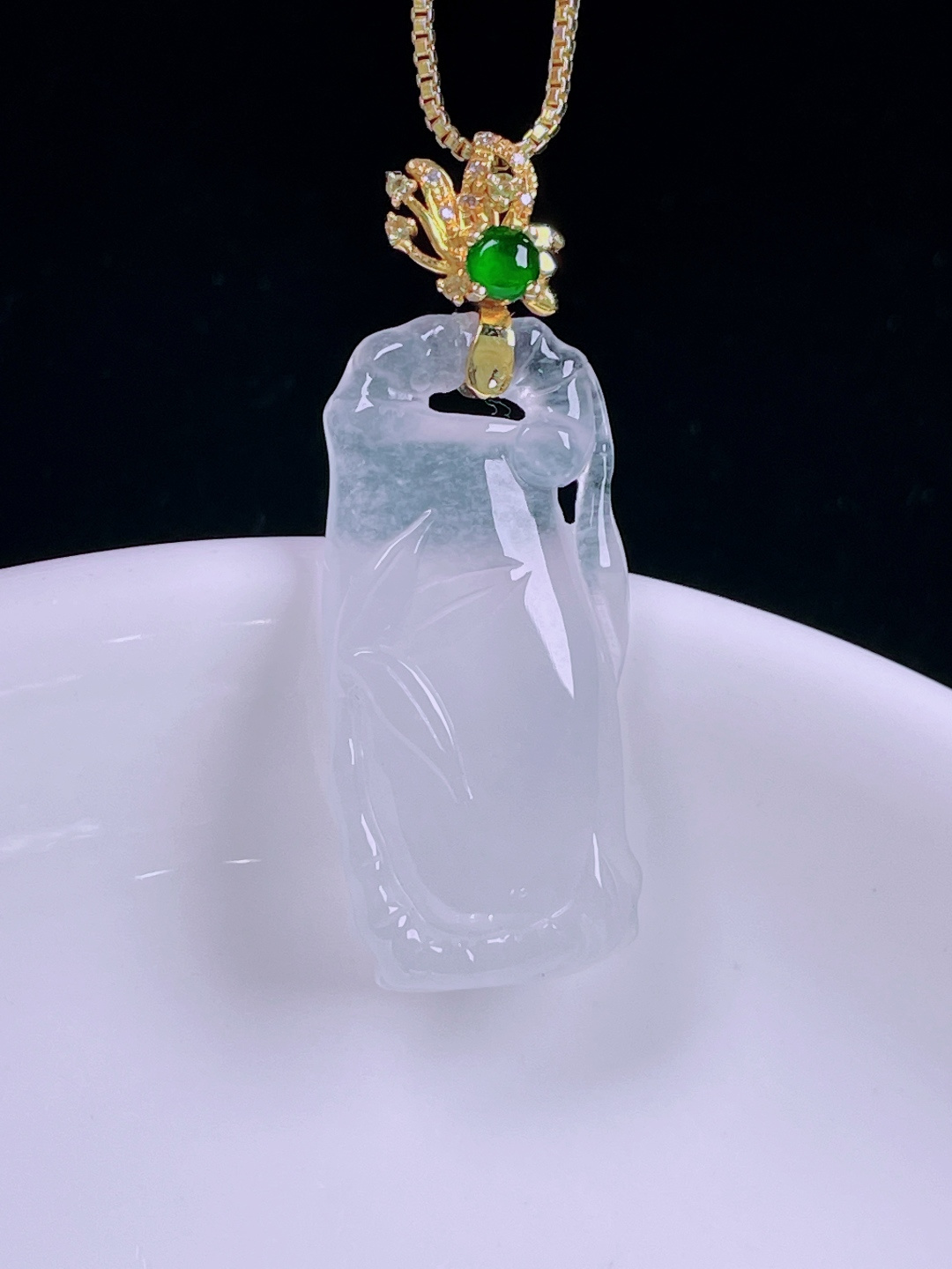 ️节节高升，老种起光，细底通透，尺寸：36裸石29/13.4/4.7mm0625