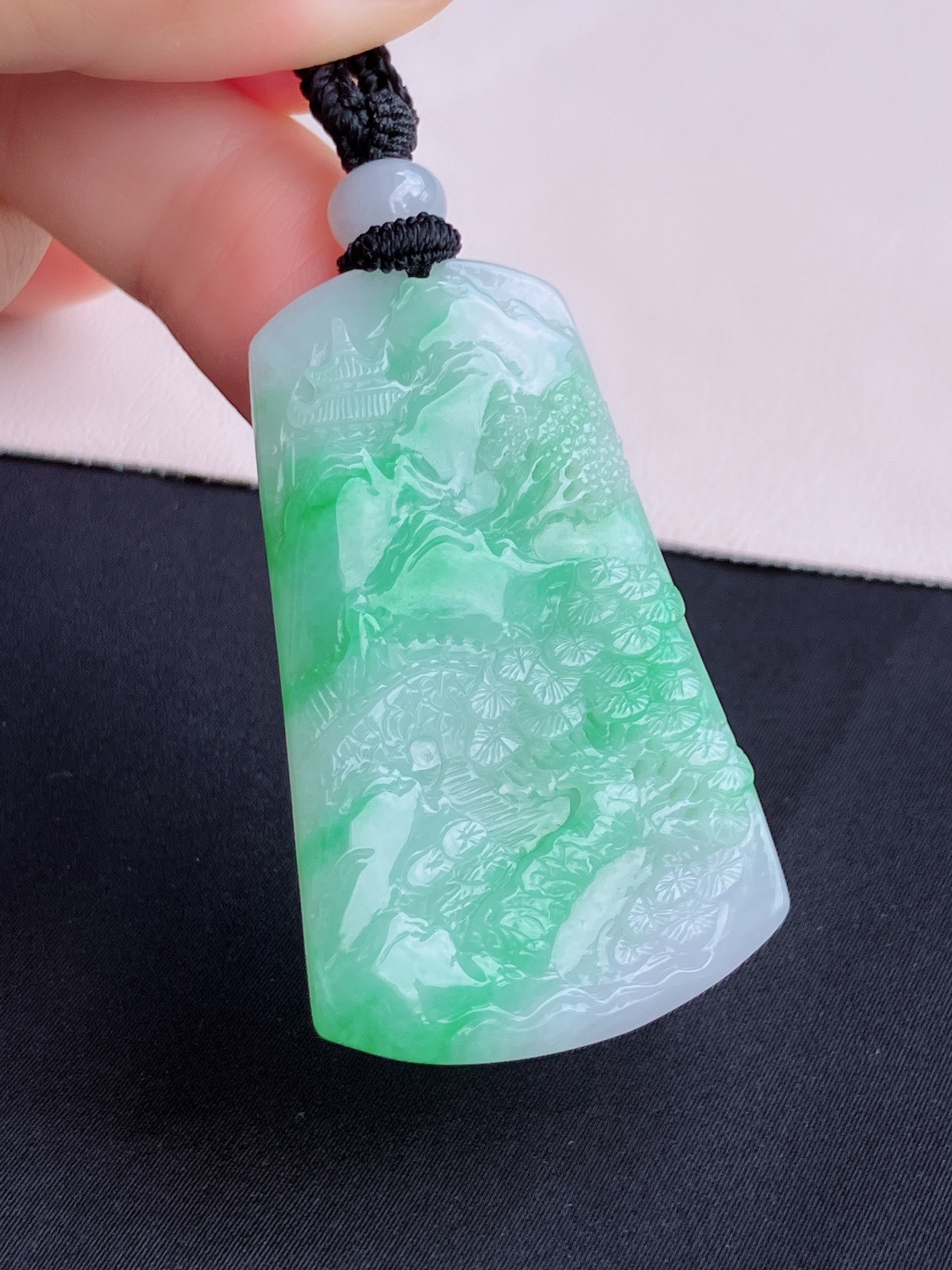 冰飘绿山水牌，意境，尺寸50/31/5.5/自然光实拍