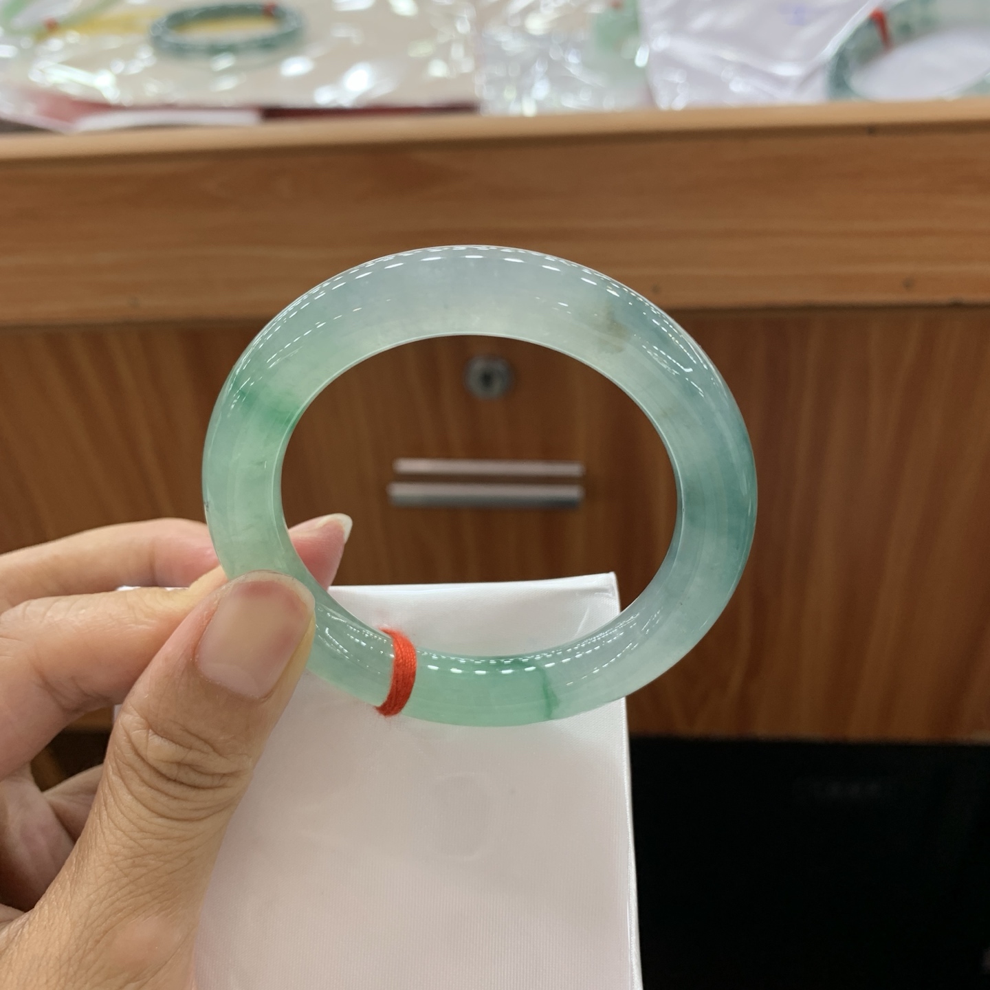 冰飘花圆条翡翠手镯 51.8-9.8
