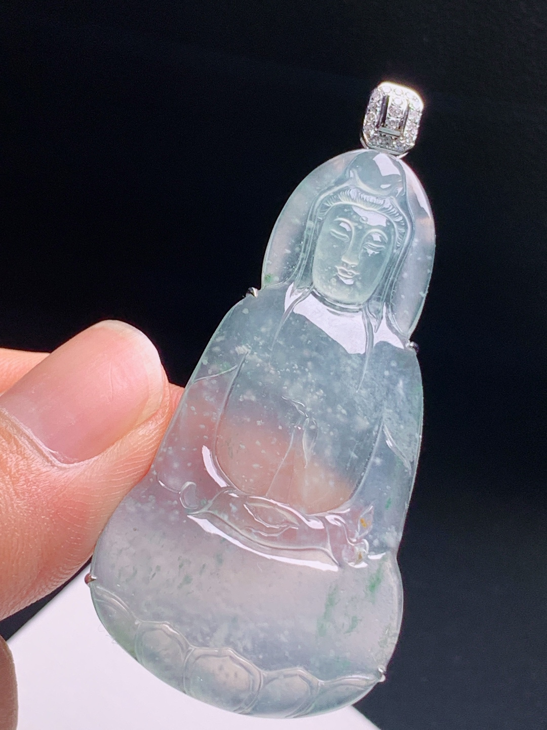 ️ 观音吊坠，木那棉点轻盈冰澈透亮，精工雕刻静心纳祥 裸石50.7-27-3.2 整体58.1 编号0806