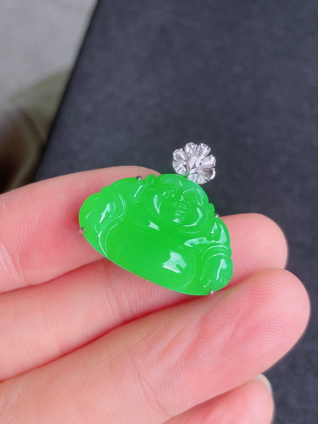 ️高冰绿佛公吊坠，晶莹剔透，新颖时尚，无裂，15-23