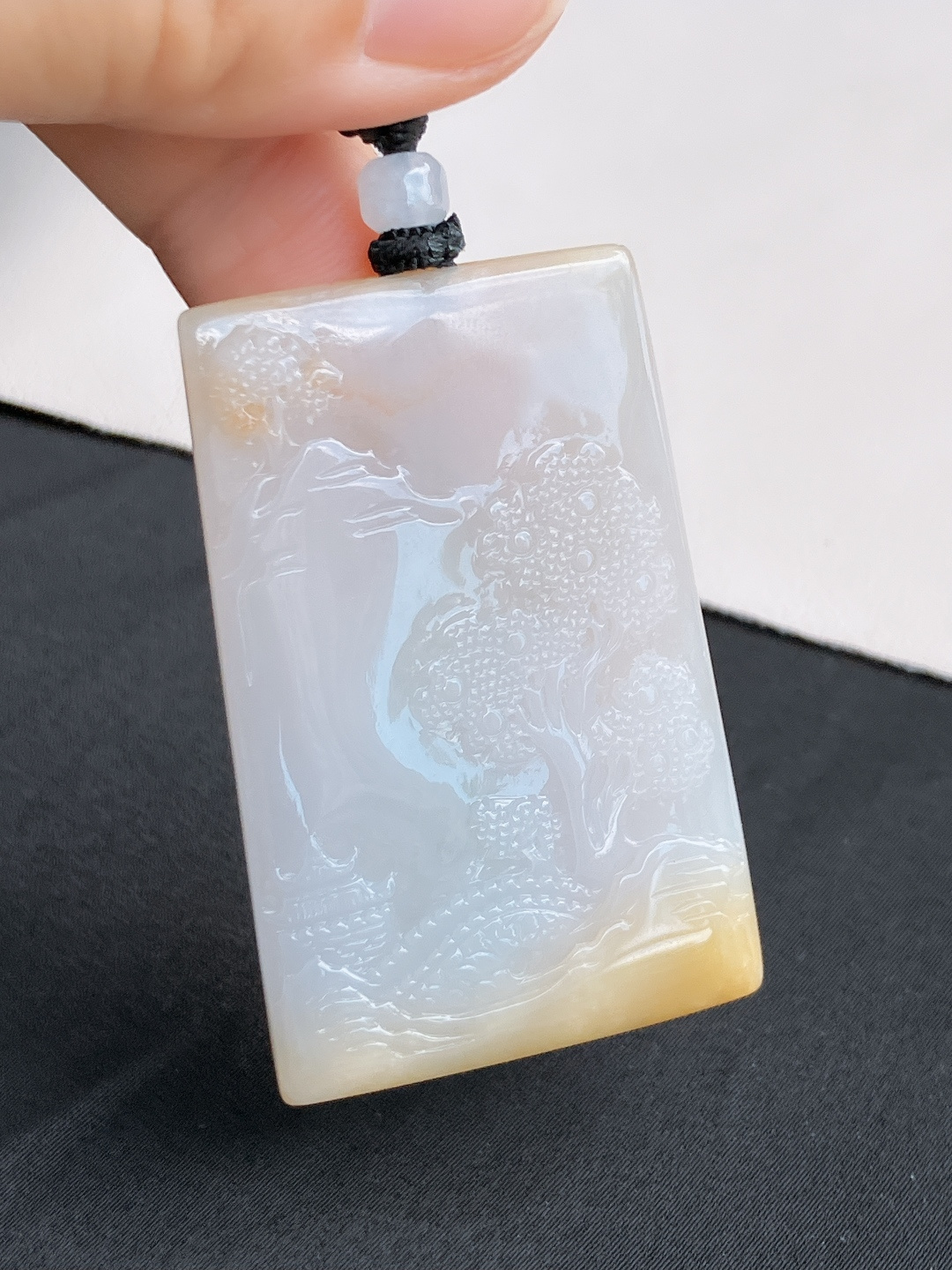 冰黄山水牌，意境美，尺寸53.5/34/7.3/自然光实拍
