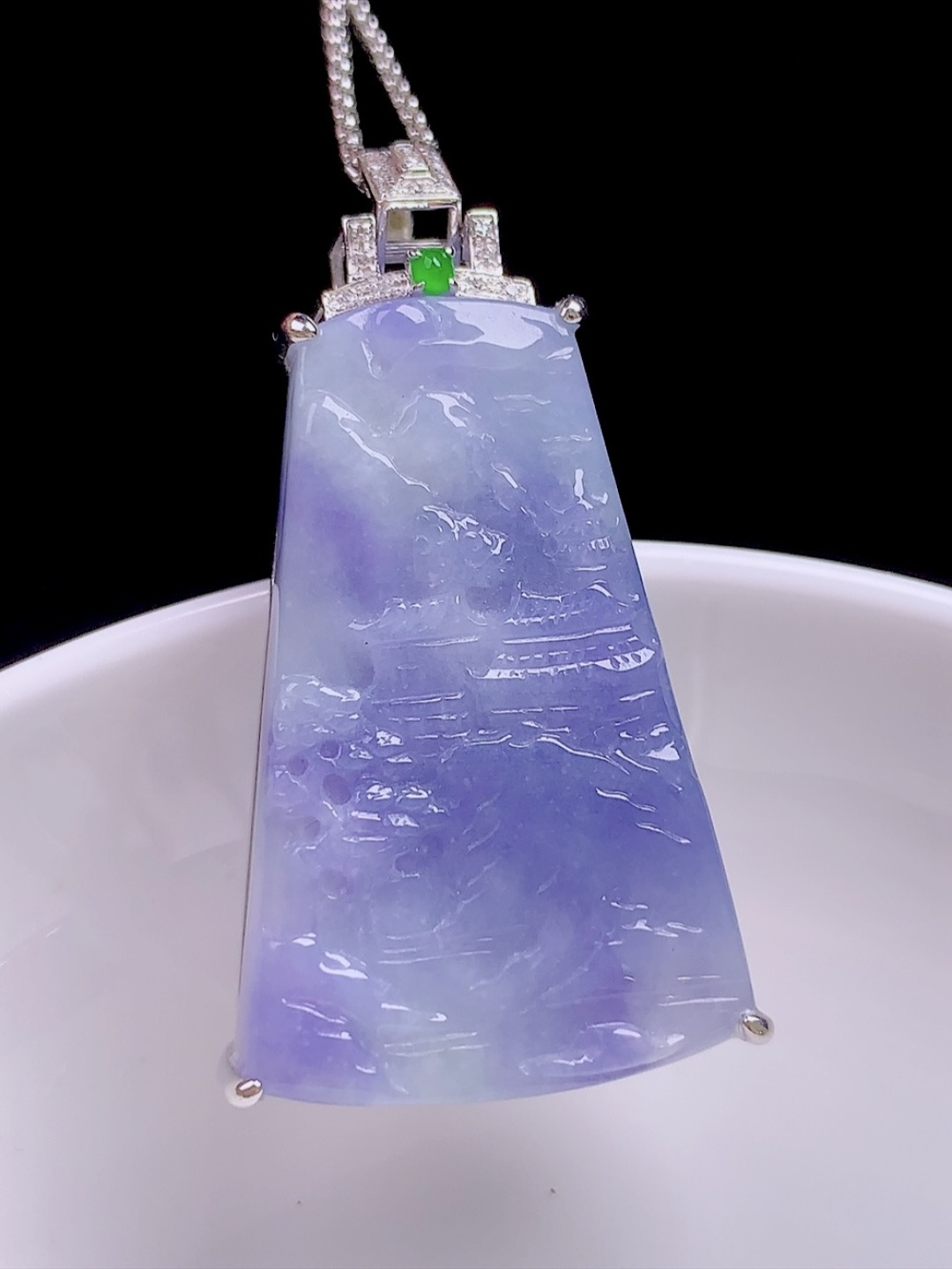 冰紫山水牌 色泽浓郁，种老水润，18k金镶嵌 整体：42.6/23.8/8.5 裸石：34.3/23.8