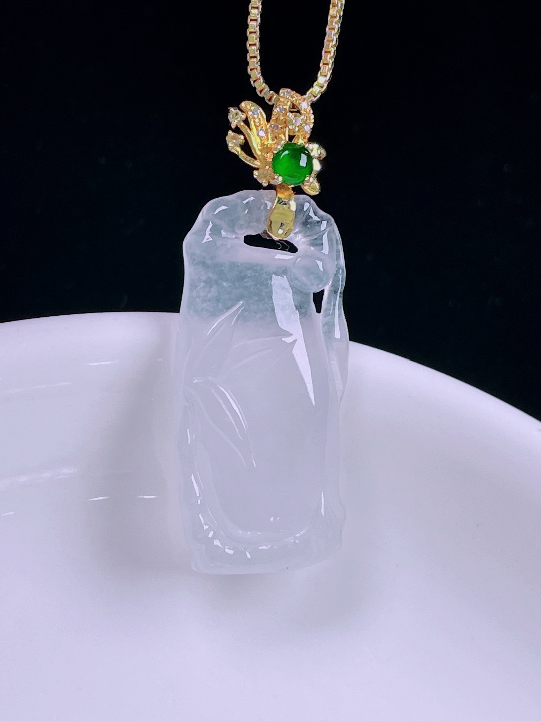 ️节节高升，老种起光，细底通透，尺寸：36裸石29/13.4/4.7mm0625