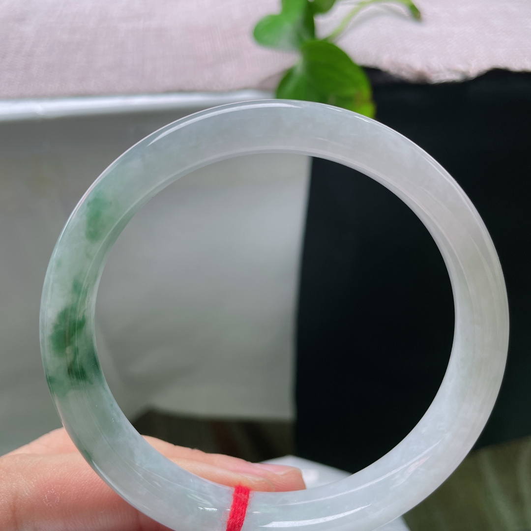 63.2/12.3/7.7飘花正圈，水润细腻，婉间生辉，飘逸灵动，有棉线，F60