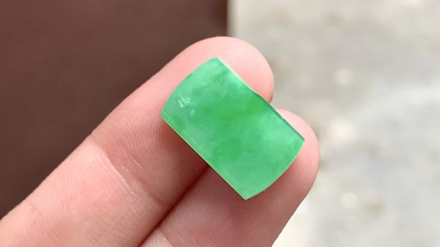 ️ 阳绿马鞍 17*10.8*2.3
