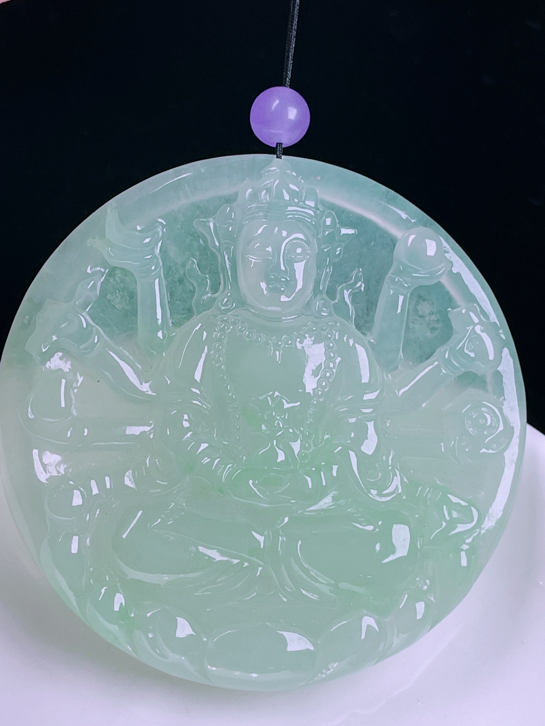 ️冰晴水千手观音，老种起光，细底通透，尺寸：57/57/6.5mm0626