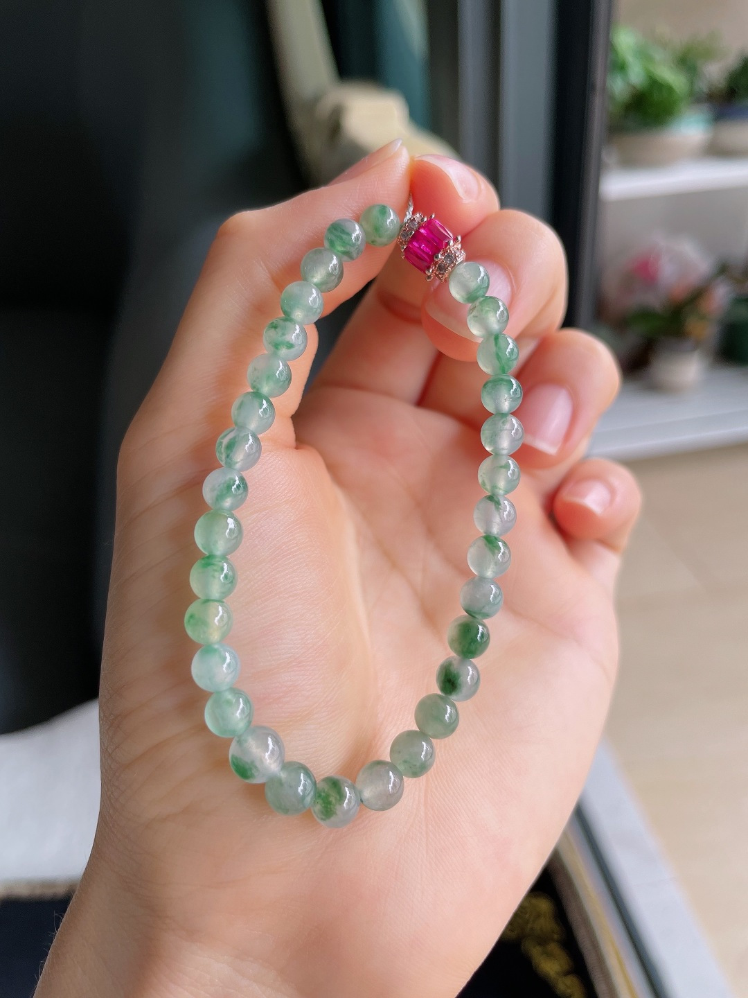 缅甸天然翡翠A货，冰飘花手串，尺寸：5.8mm。【编3755】