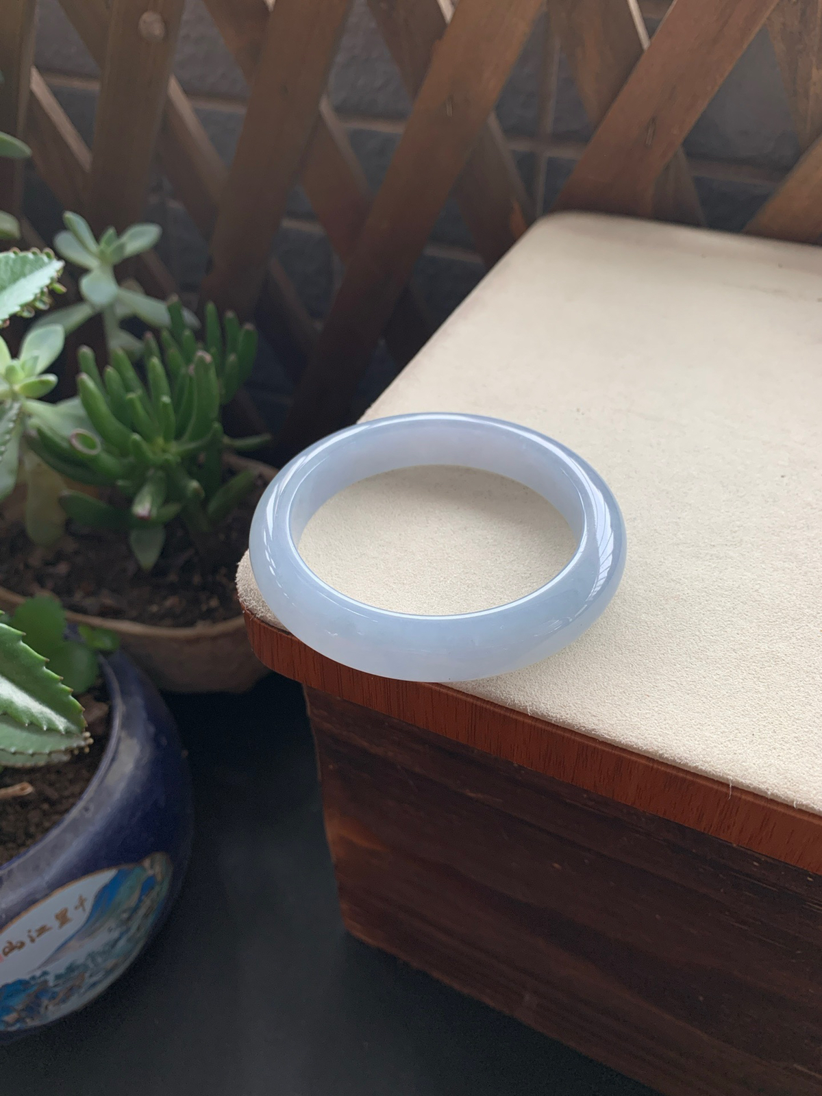 58圈口蓝紫正圈手镯