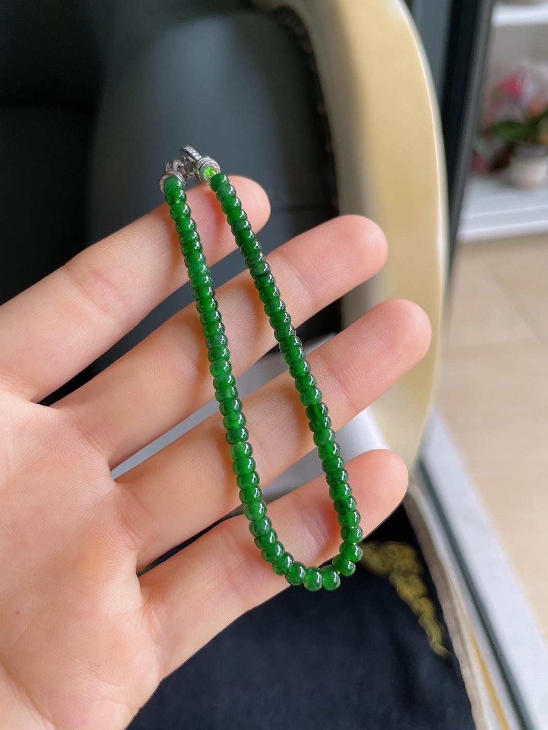 天然翡翠A货，冰满绿算盘珠手串，尺寸：3.8mm。【编1130】