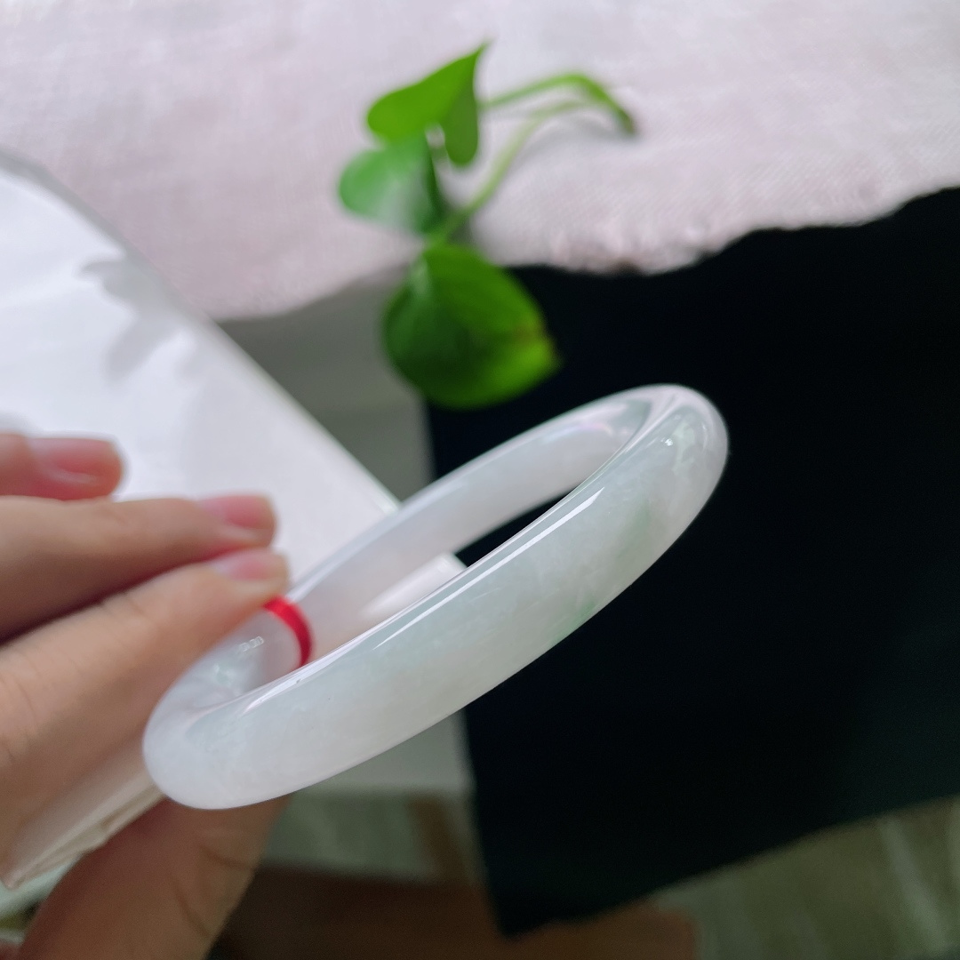 54/9.3，飘花圆条，水润，雅致，细腻，优雅，甜美，大气，无裂，ss54806a