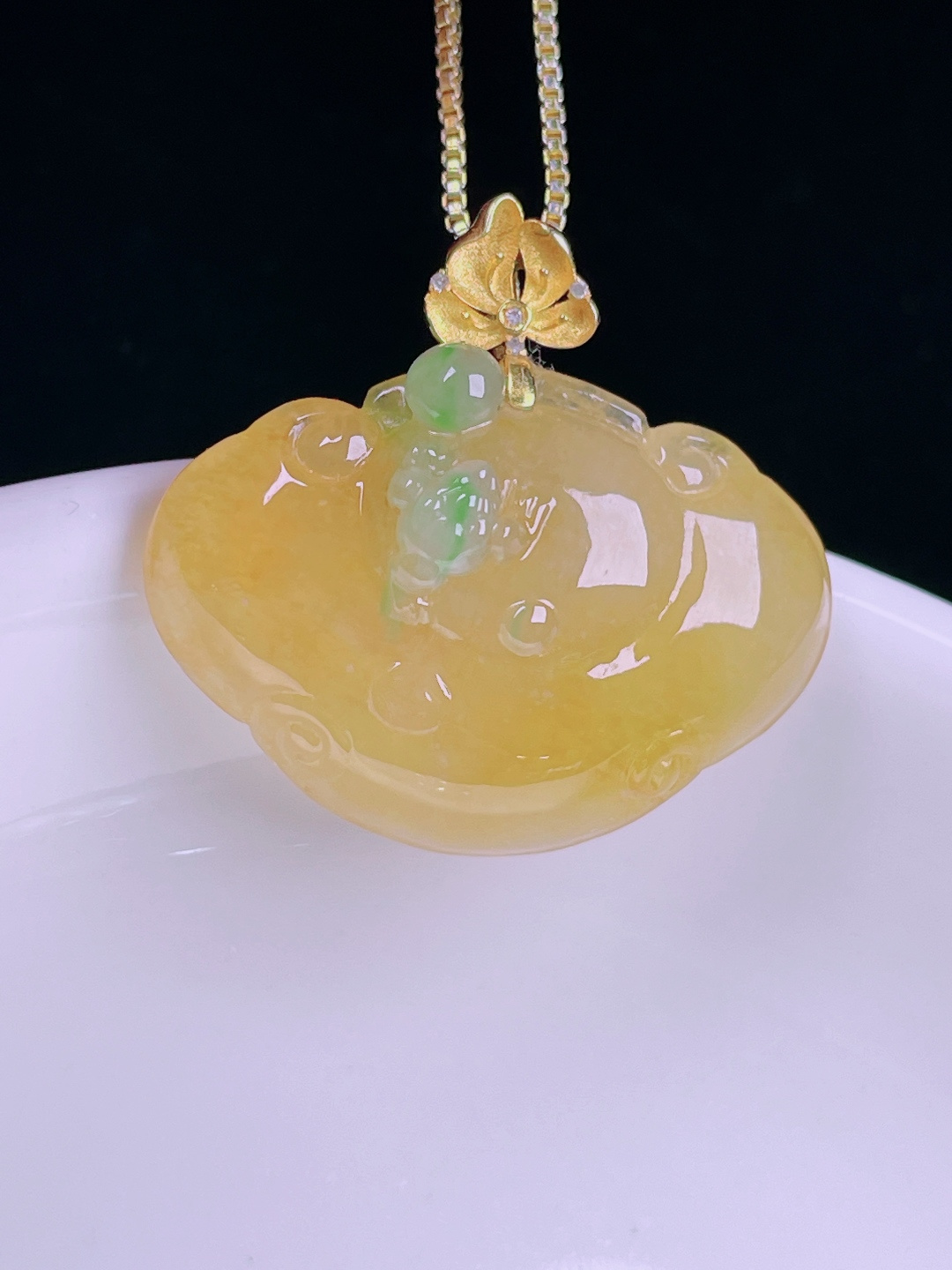 ️冰黄如意，老种起光，细底通透，尺寸：24.5裸石19/25/8.4mm0627