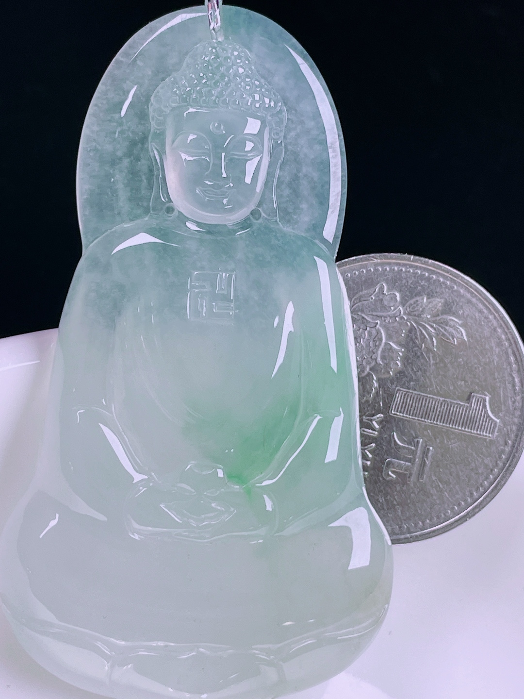 ️冰绿观音，老种起光，细底通透，尺寸：58/33.2/5.8mm0627