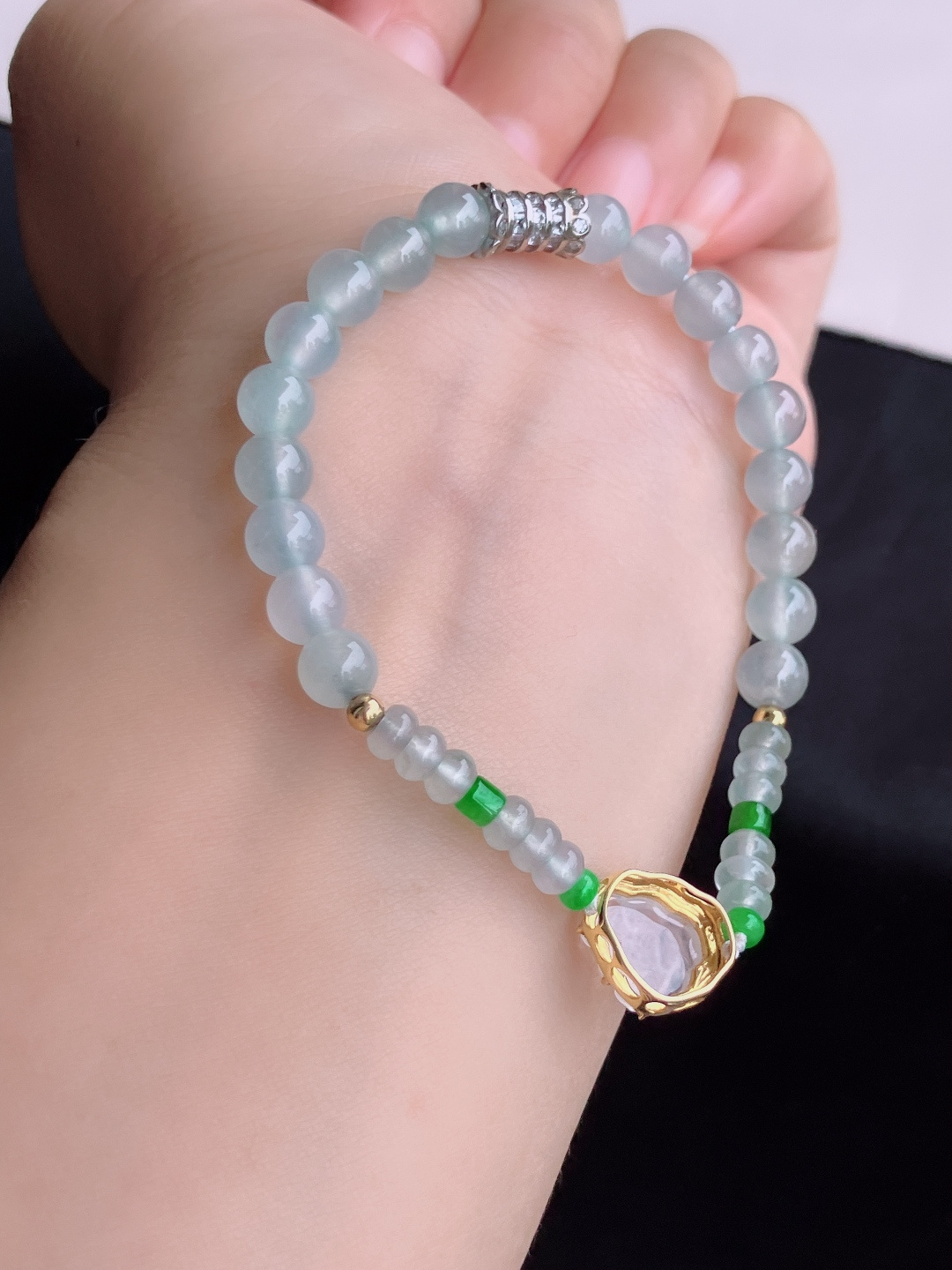 冰透手串，晶莹剔透，尺寸6.3/4.6/自然光实拍