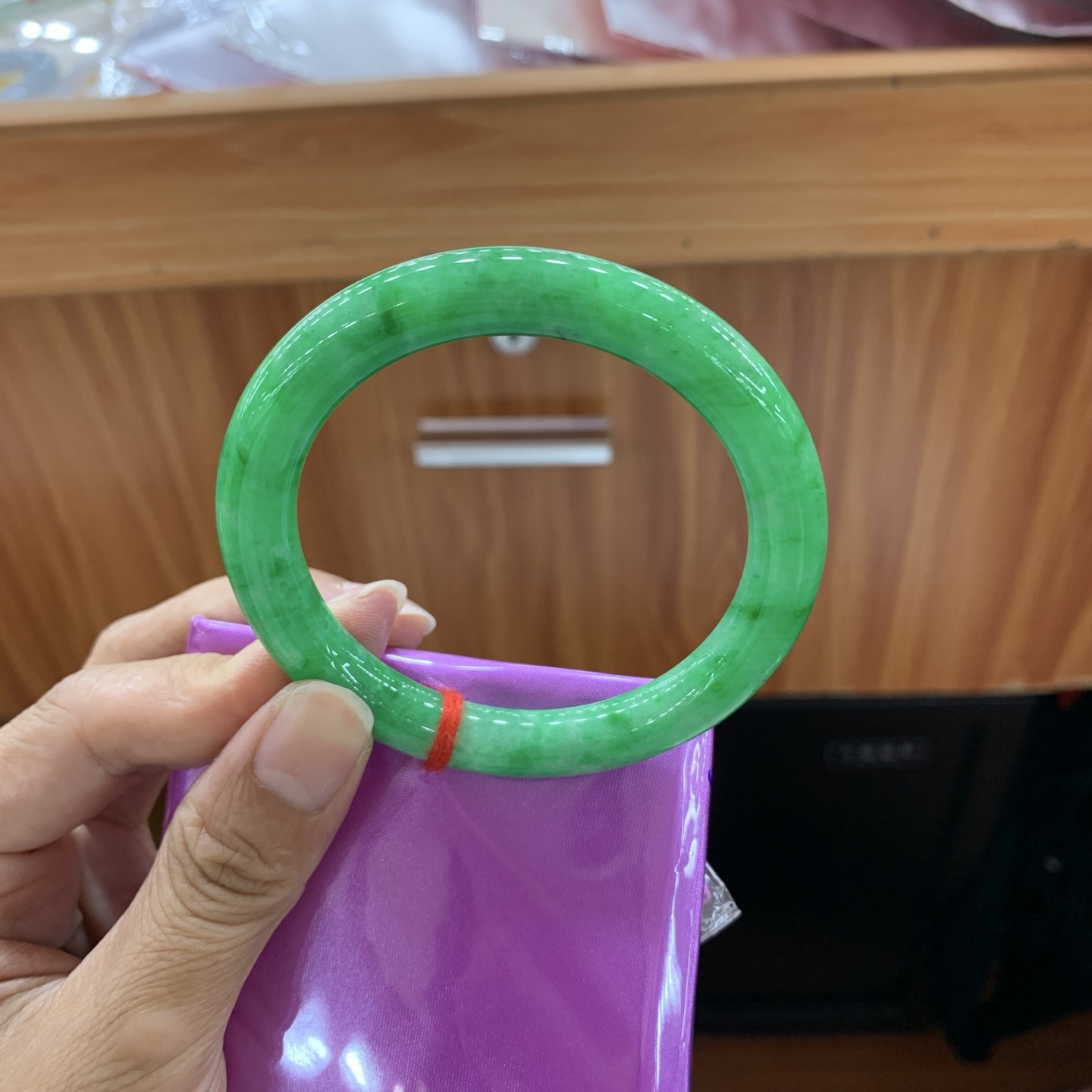 062629JM 满绿圆条翡翠手镯 55.1-8.9