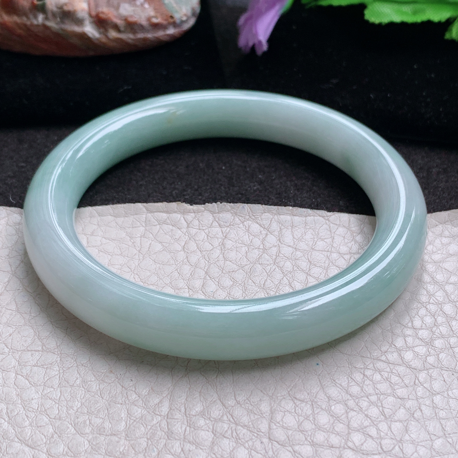 js实拍59.5*10.5*10美人镯 缅甸翡翠a货玉手镯 清新胶感圆条玉手环